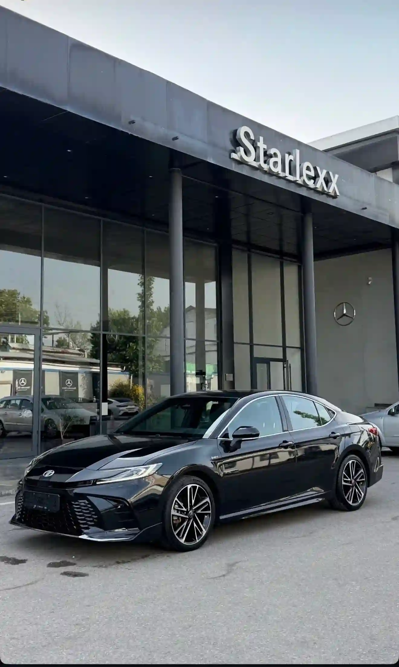 Toyota Camry 2025 — миниатюра 2
