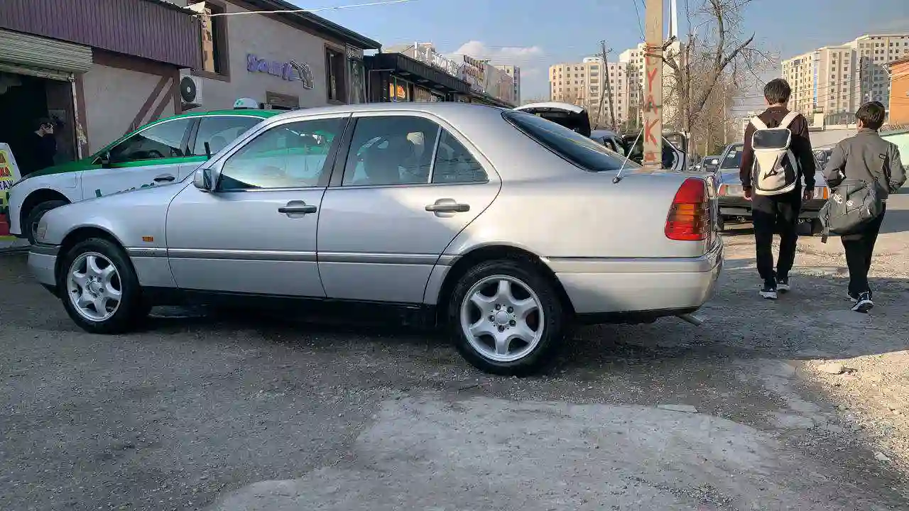 Mercedes-benz C class 1995