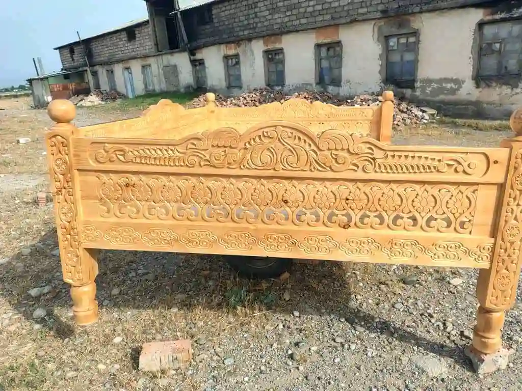 Тапчан размери 210 ба 300 