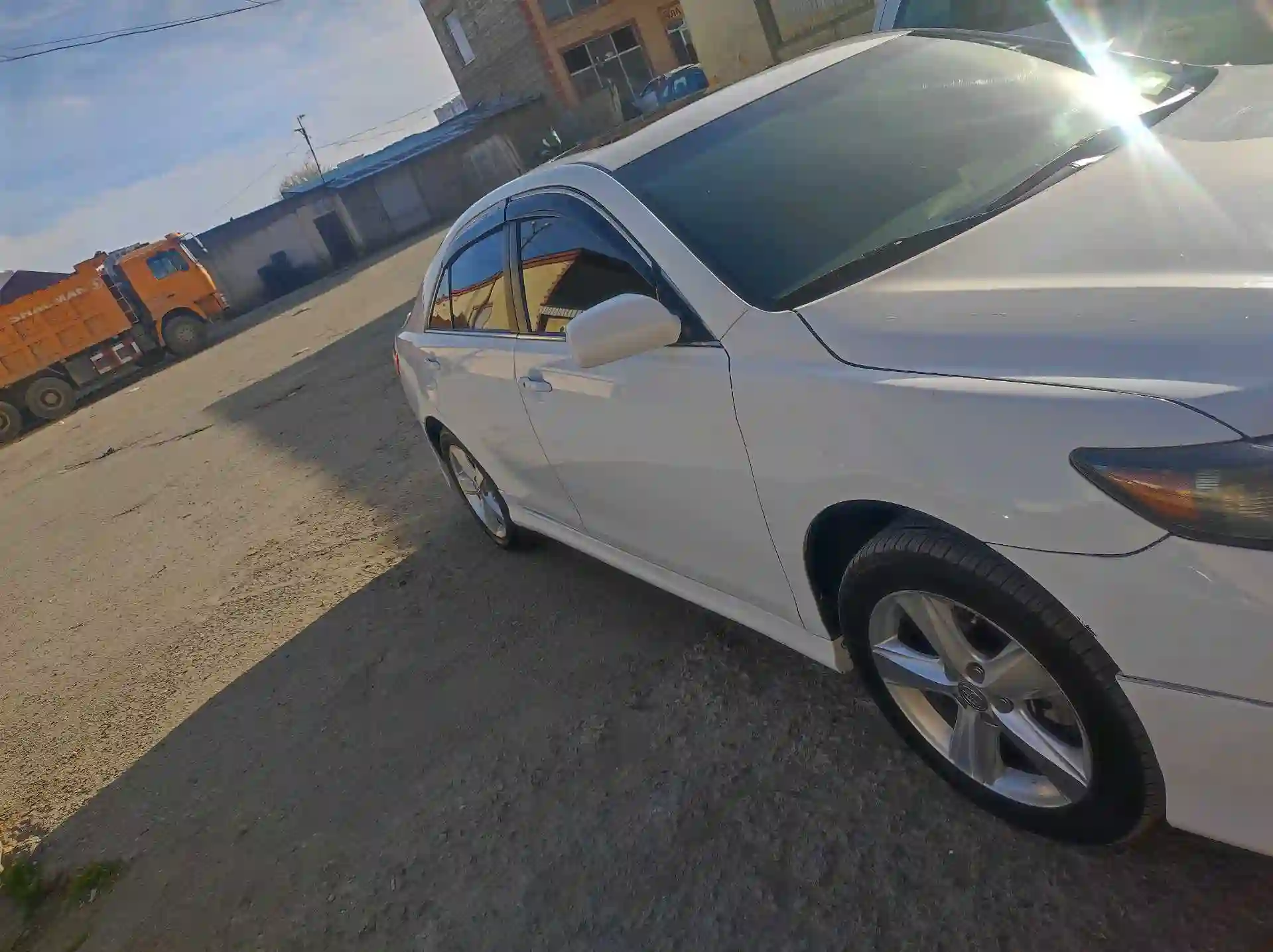 Toyota Camry 2011 — миниатюра 2