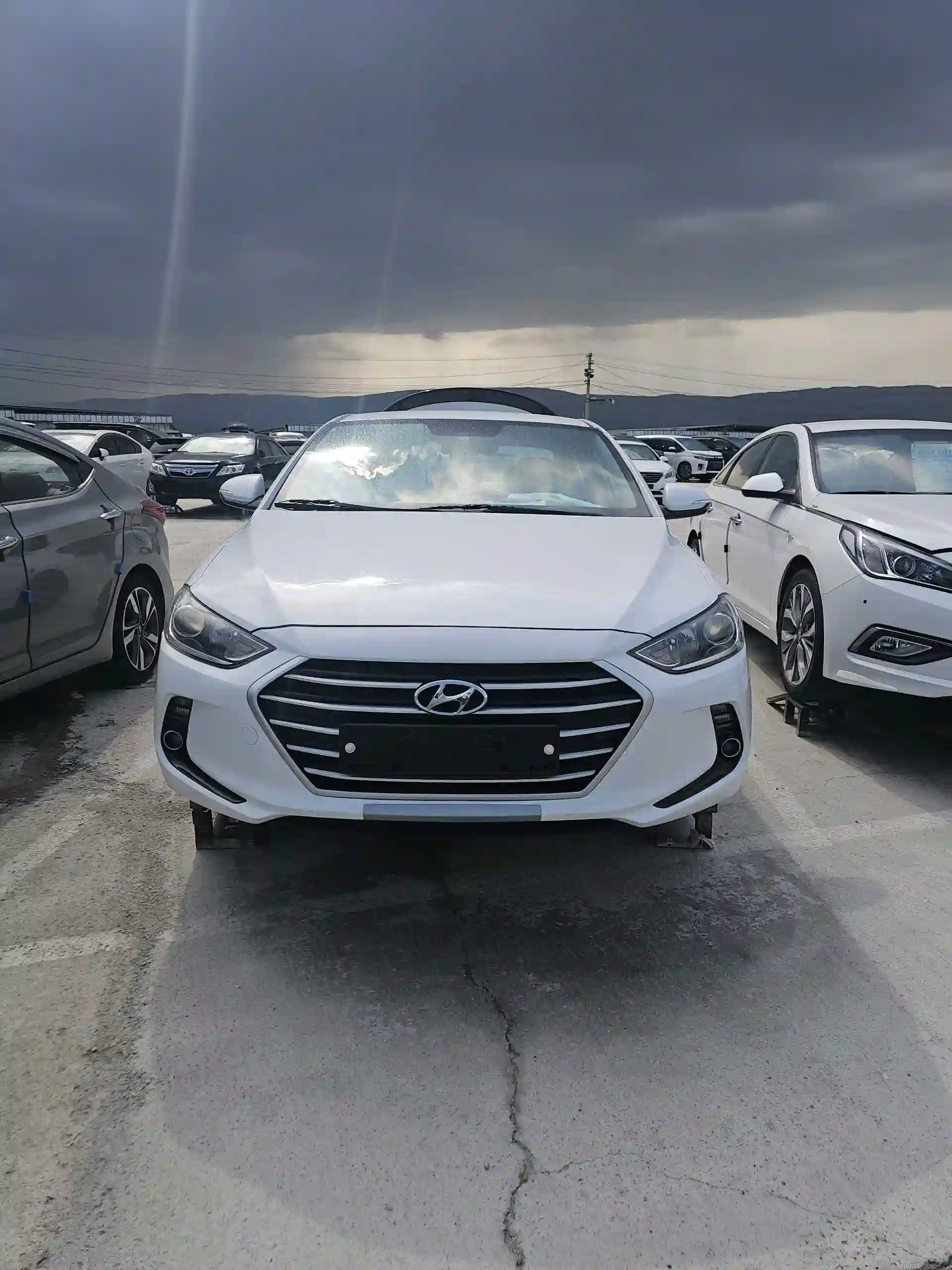 Hyundai Avante 2014 — миниатюра 1