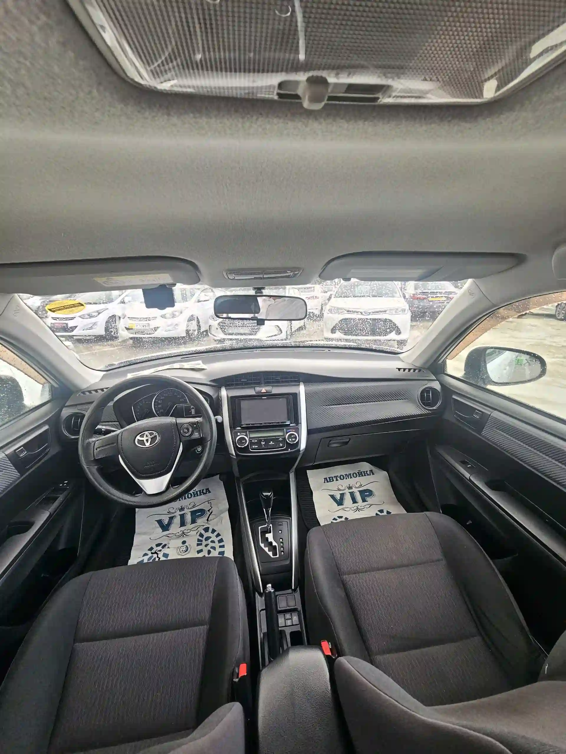 Toyota Fielder 2014