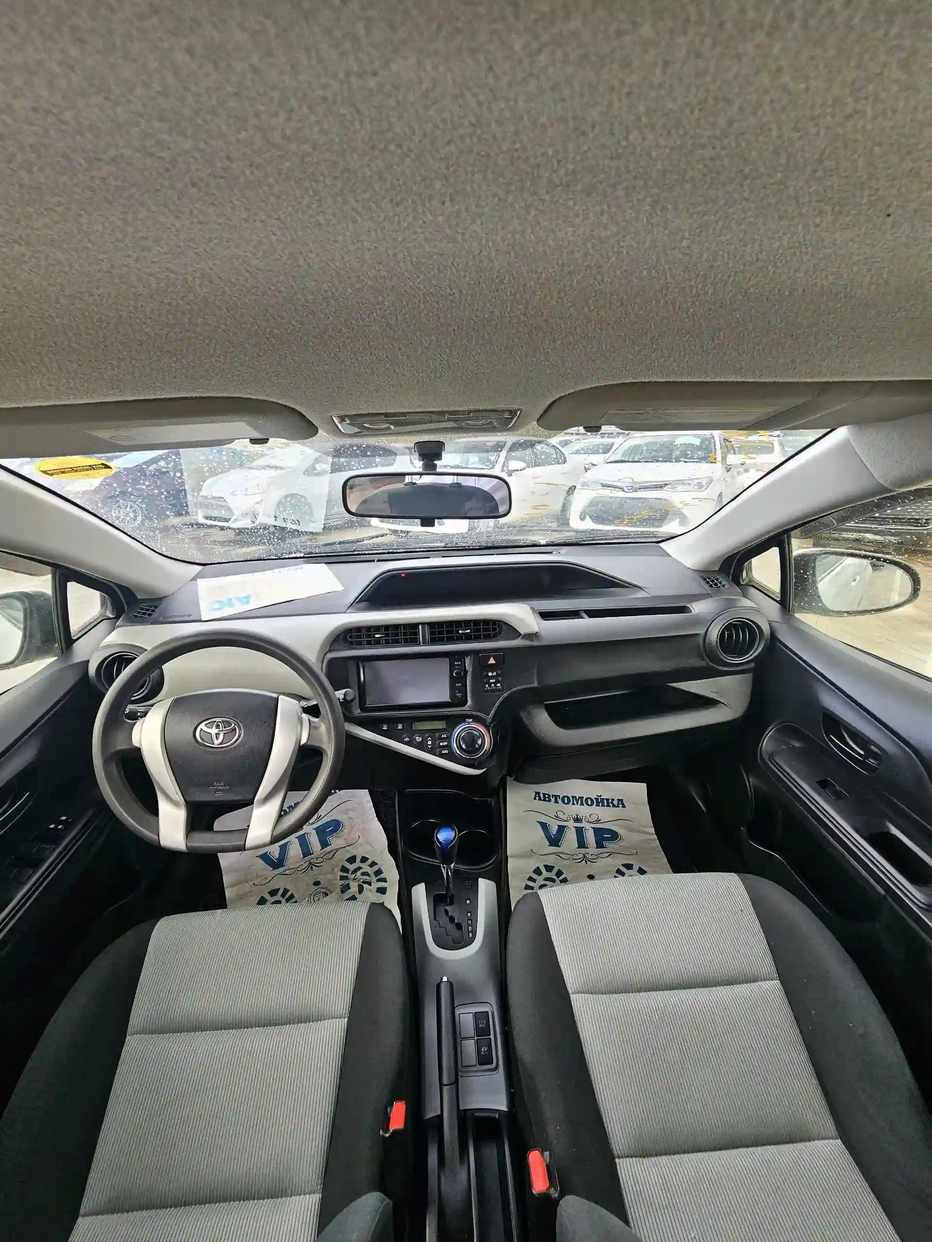 Toyota Aqua 2014