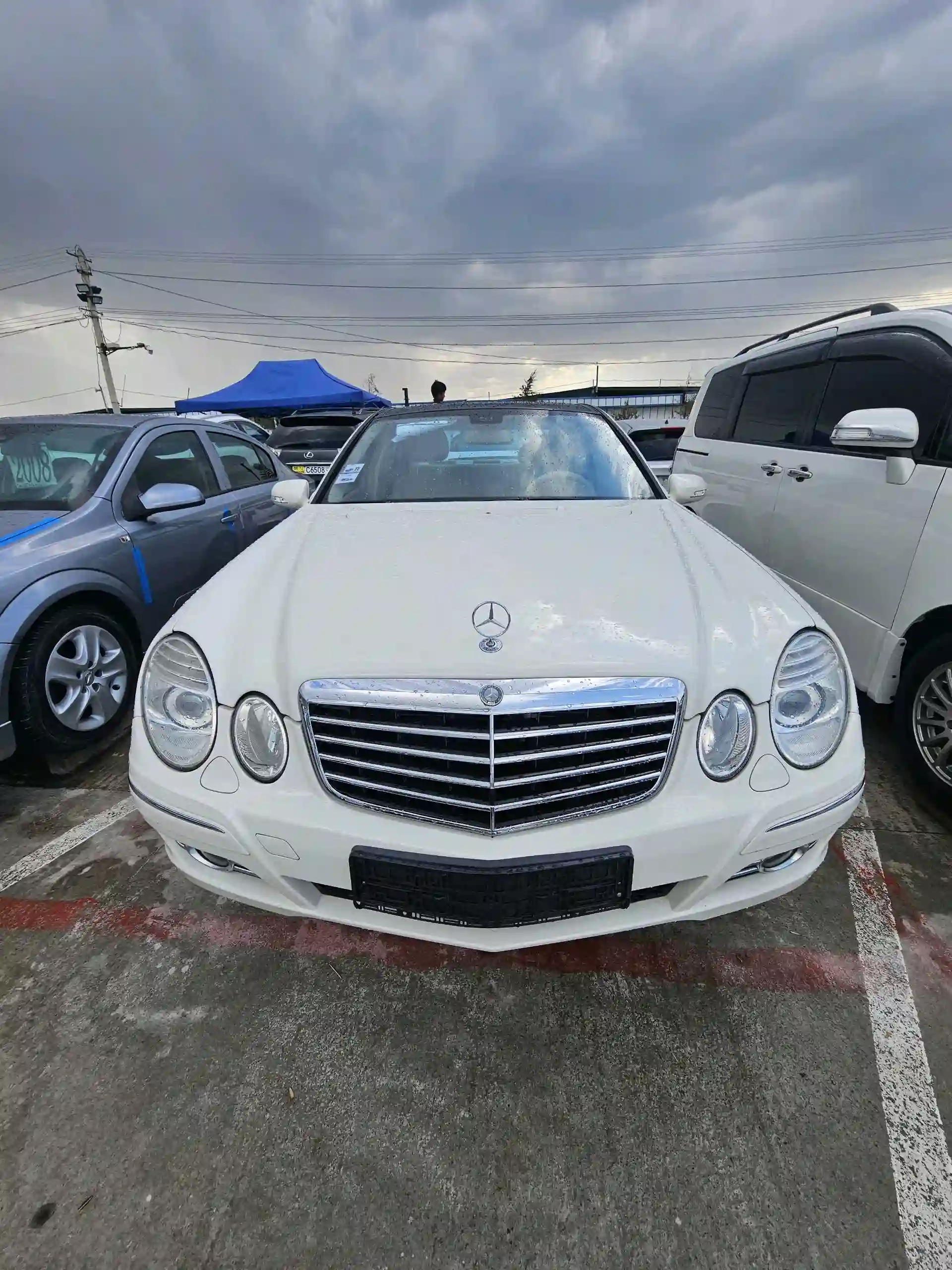 Mercedes-benz E class 2008