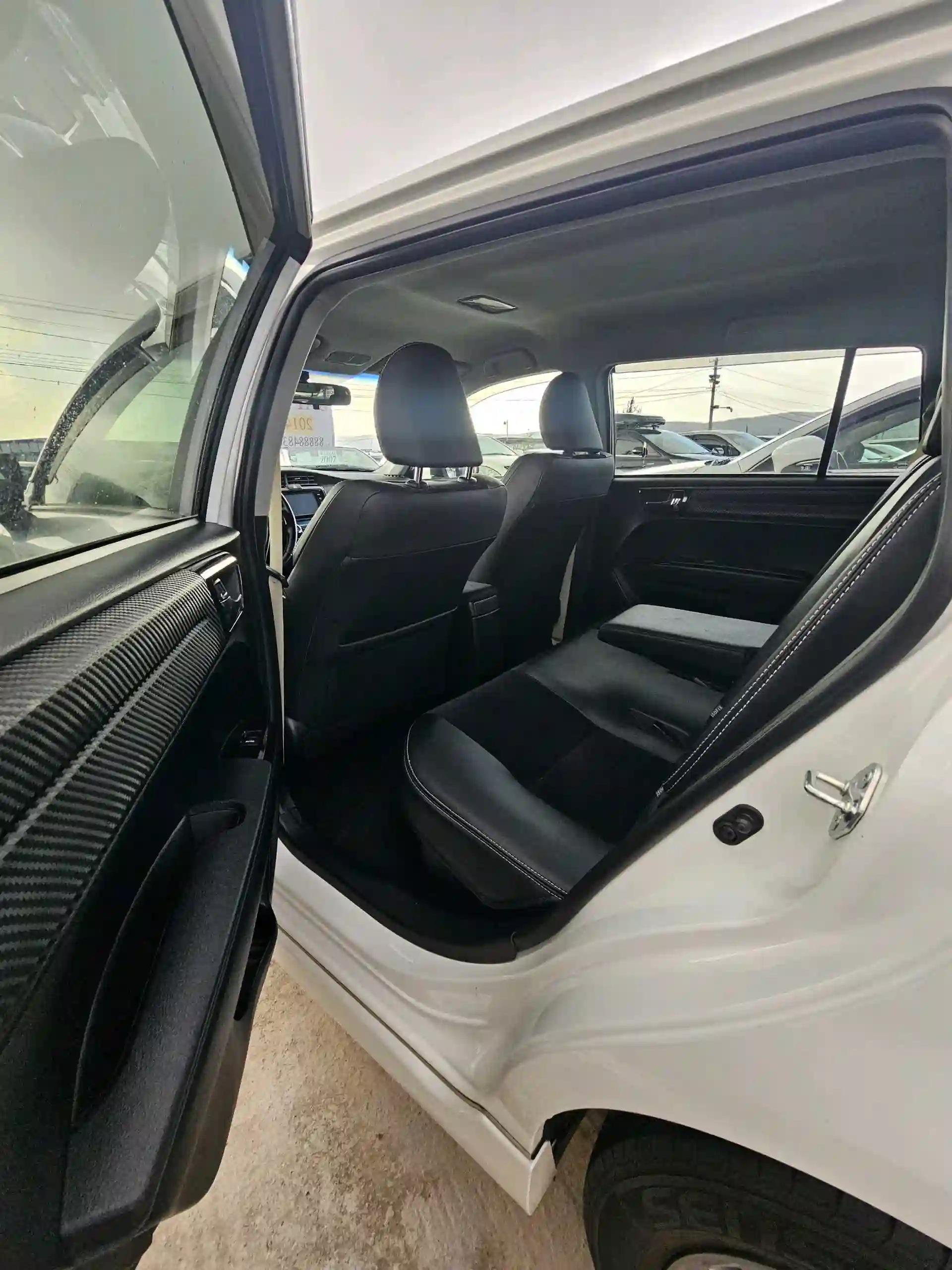 Toyota Fielder 2014