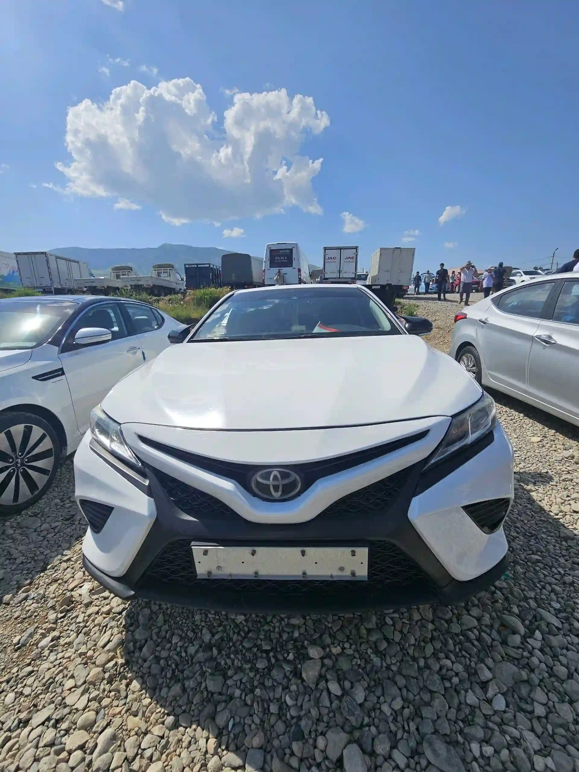 Toyota Camry 2018 — миниатюра 1