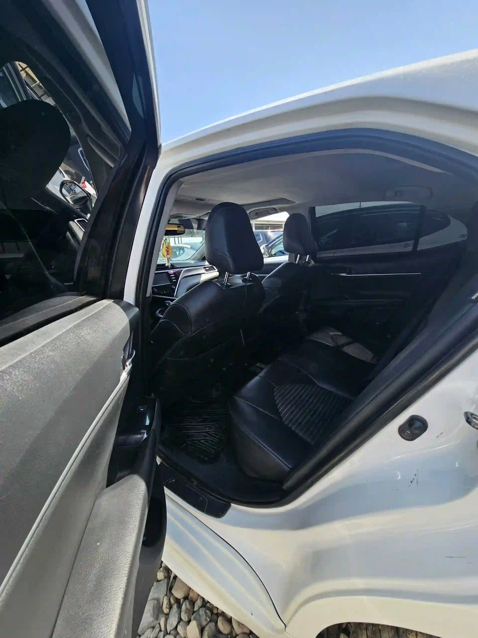 Toyota Camry 2018 — миниатюра 6