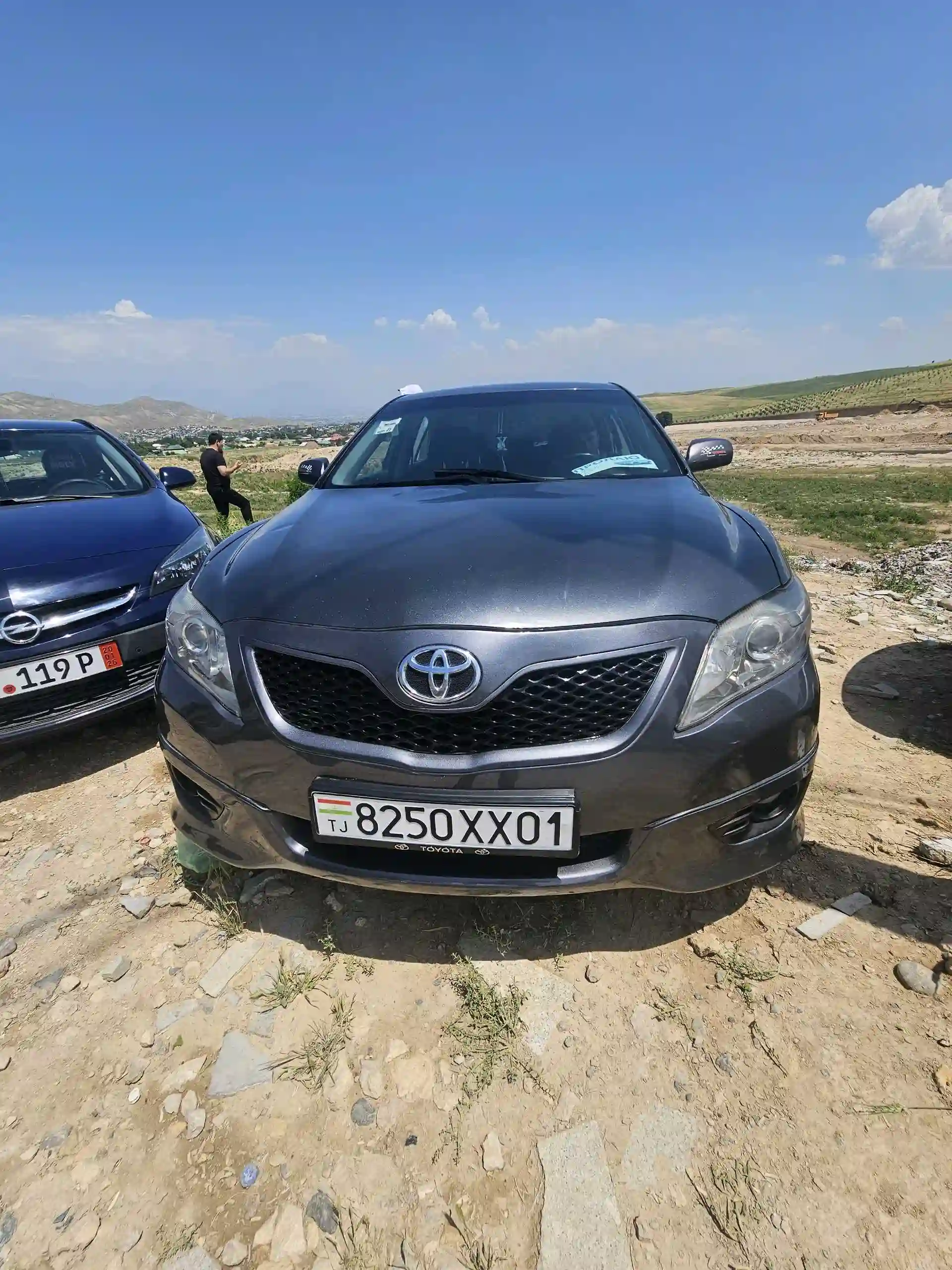 Toyota Camry 2010 — миниатюра 1