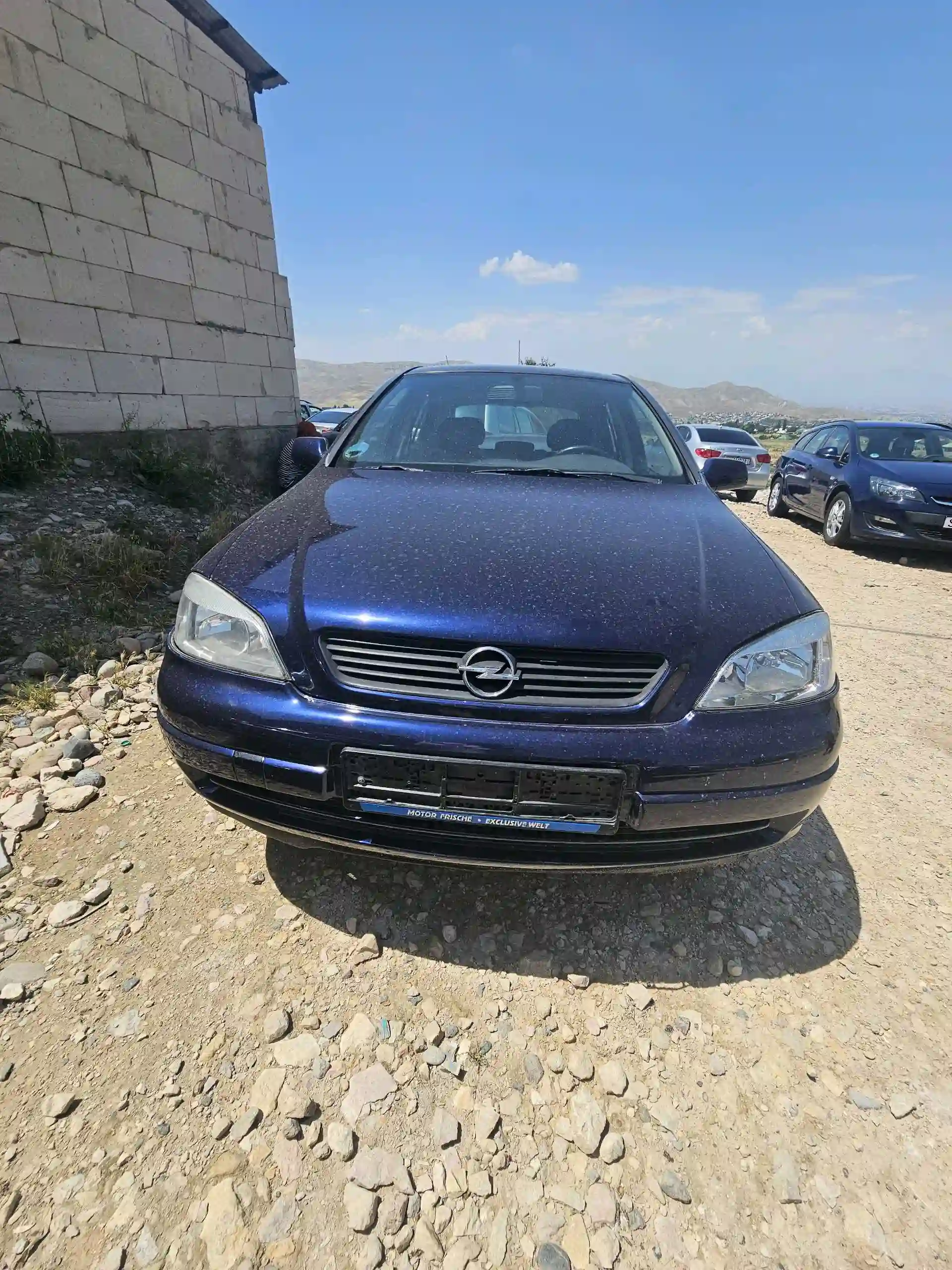 Opel Astra j 1998