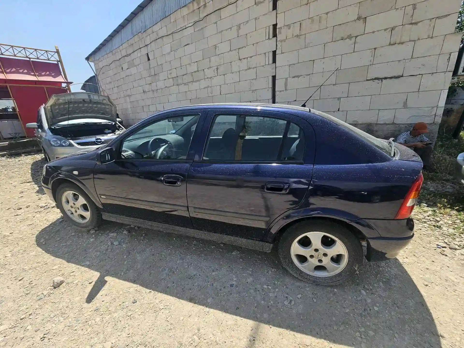 Opel Astra j 1998