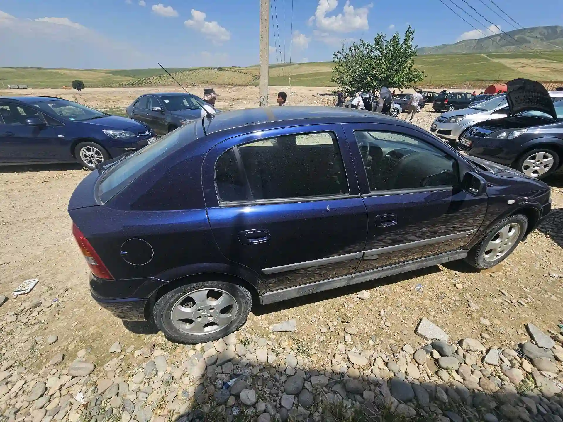 Opel Astra j 1998