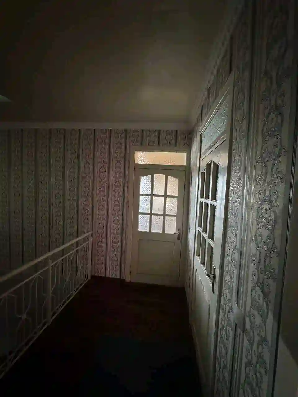 2 этажный, 9-комн. дом, 300 м², 6 соток, ул.Б.Рахимзода 32а
