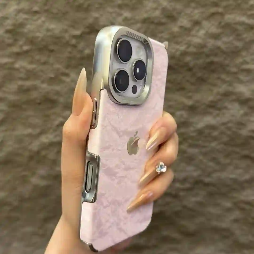 Чехлы для IPhone 16pro max