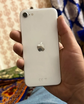 Apple IPhone se 64 gb