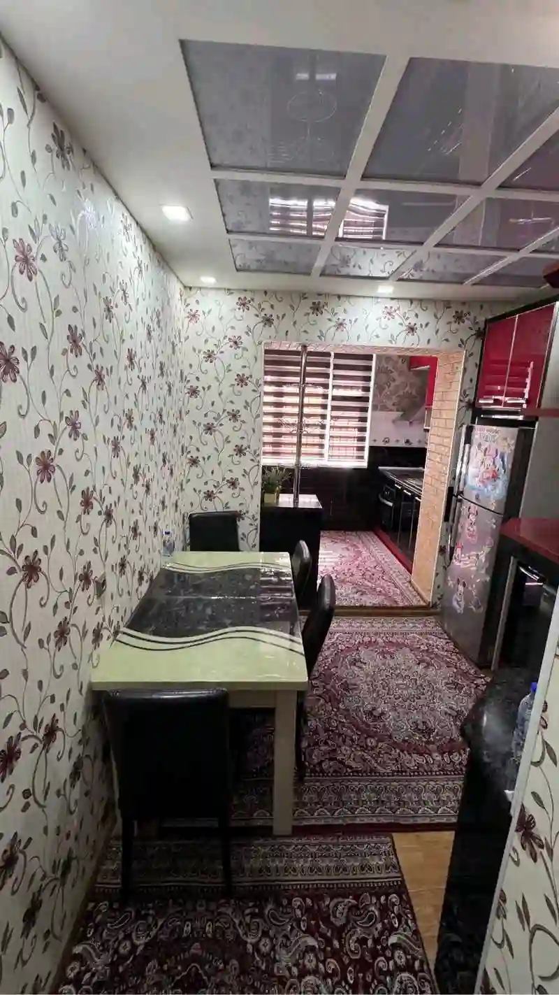 3-к квартира, 3 этаж, 80 м², Аэропорт