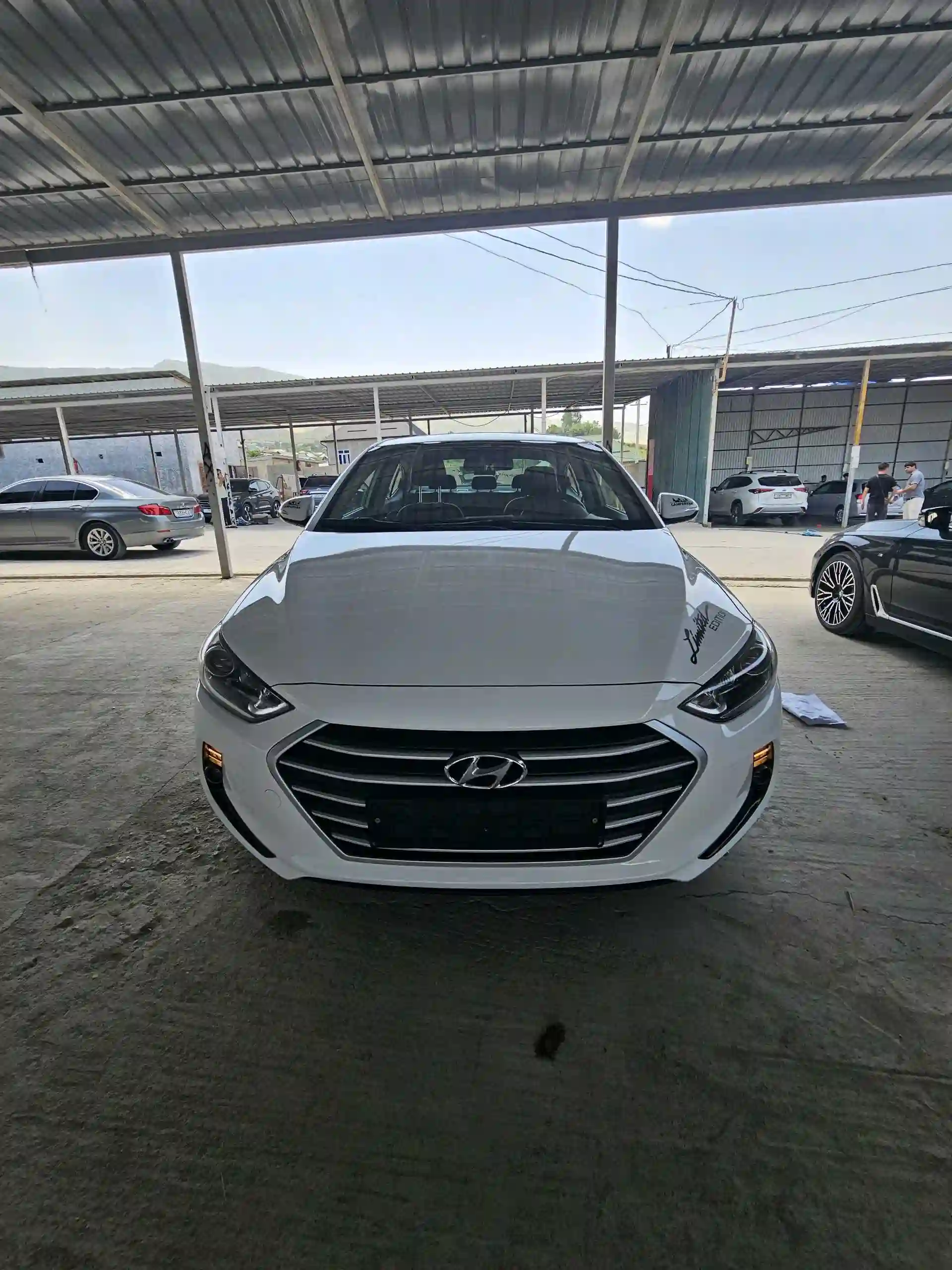 Hyundai Avante 2015 — миниатюра 1