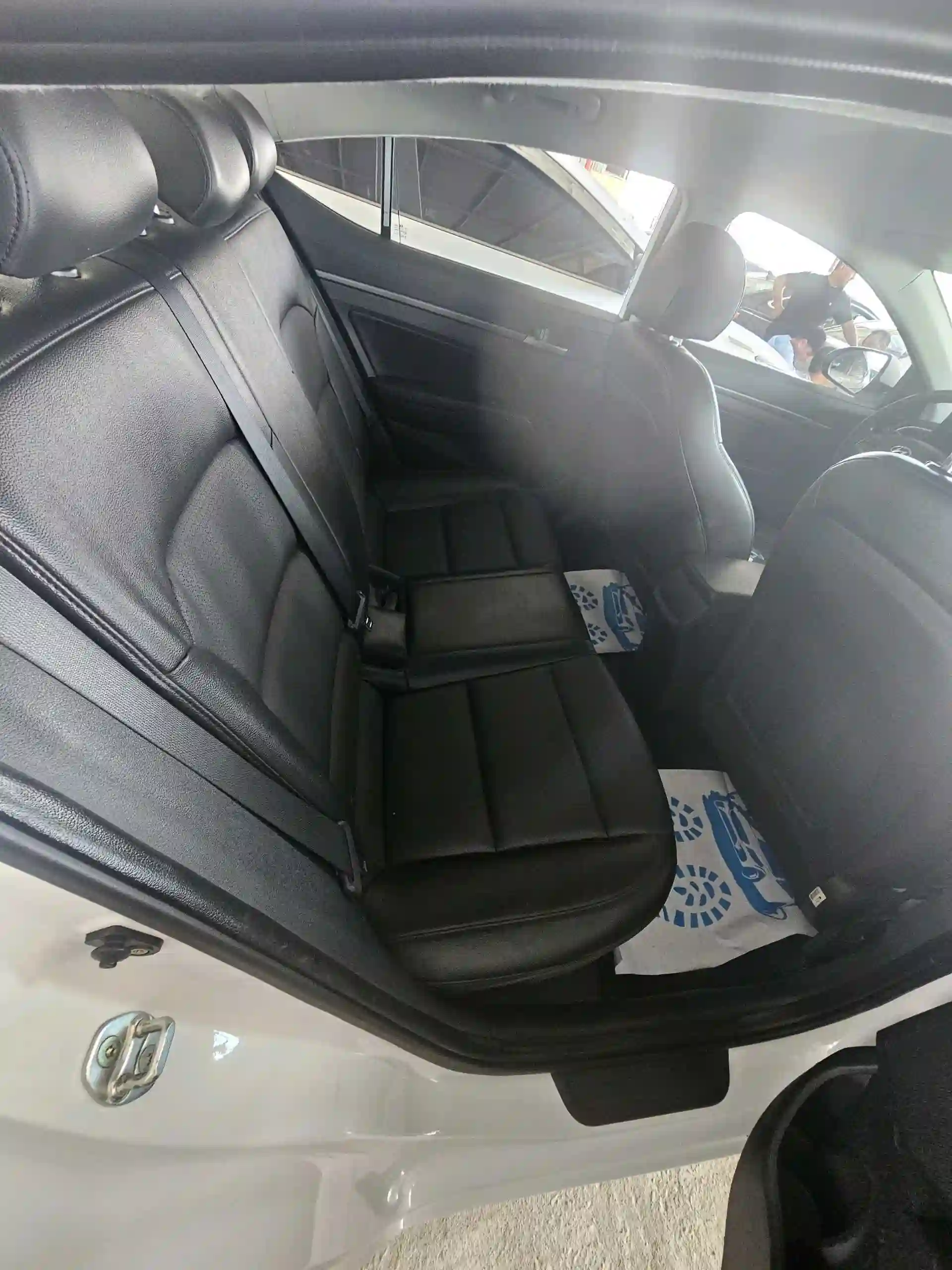 Hyundai Avante 2017 — миниатюра 6