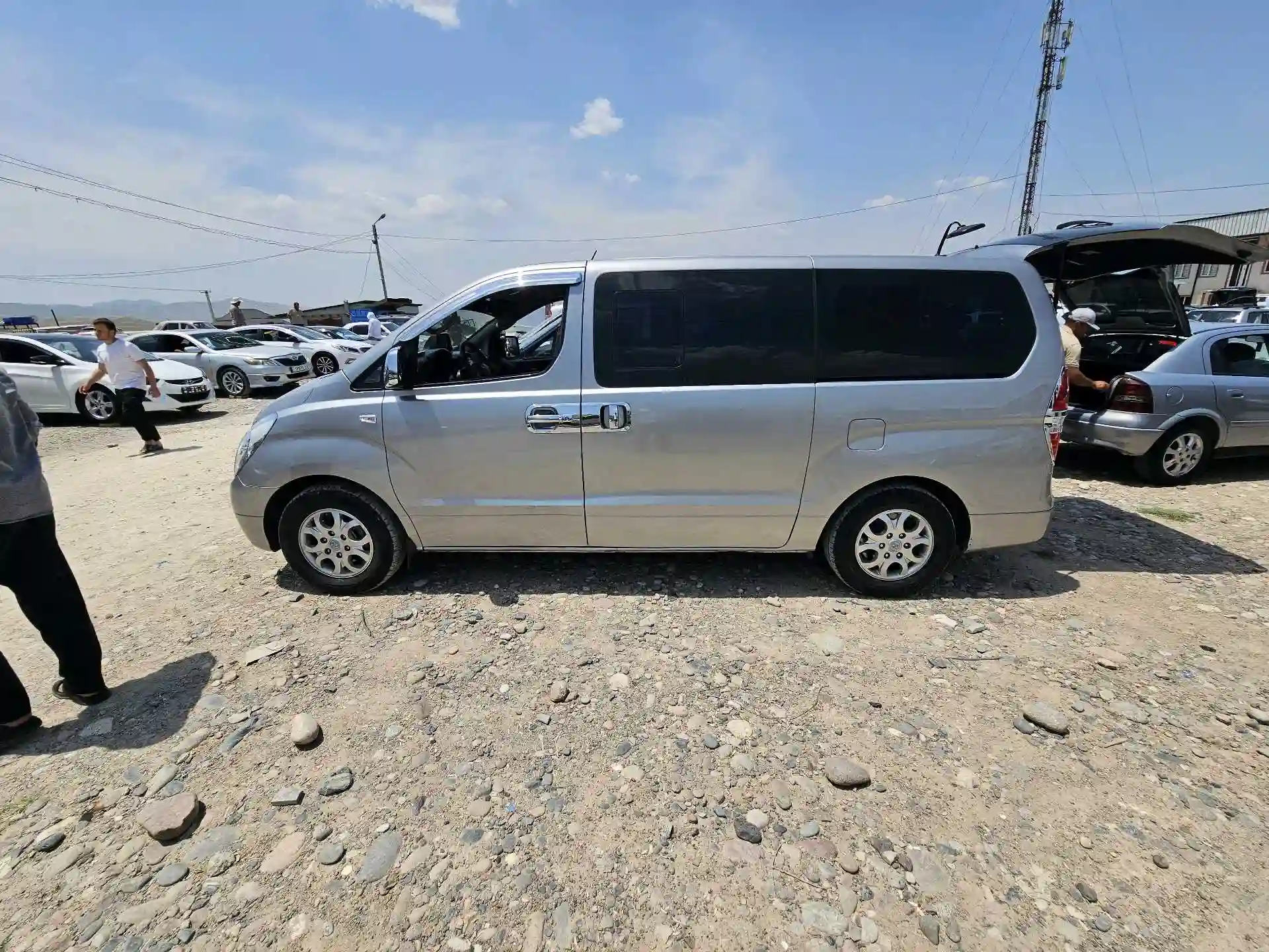 Hyundai Starex 2015