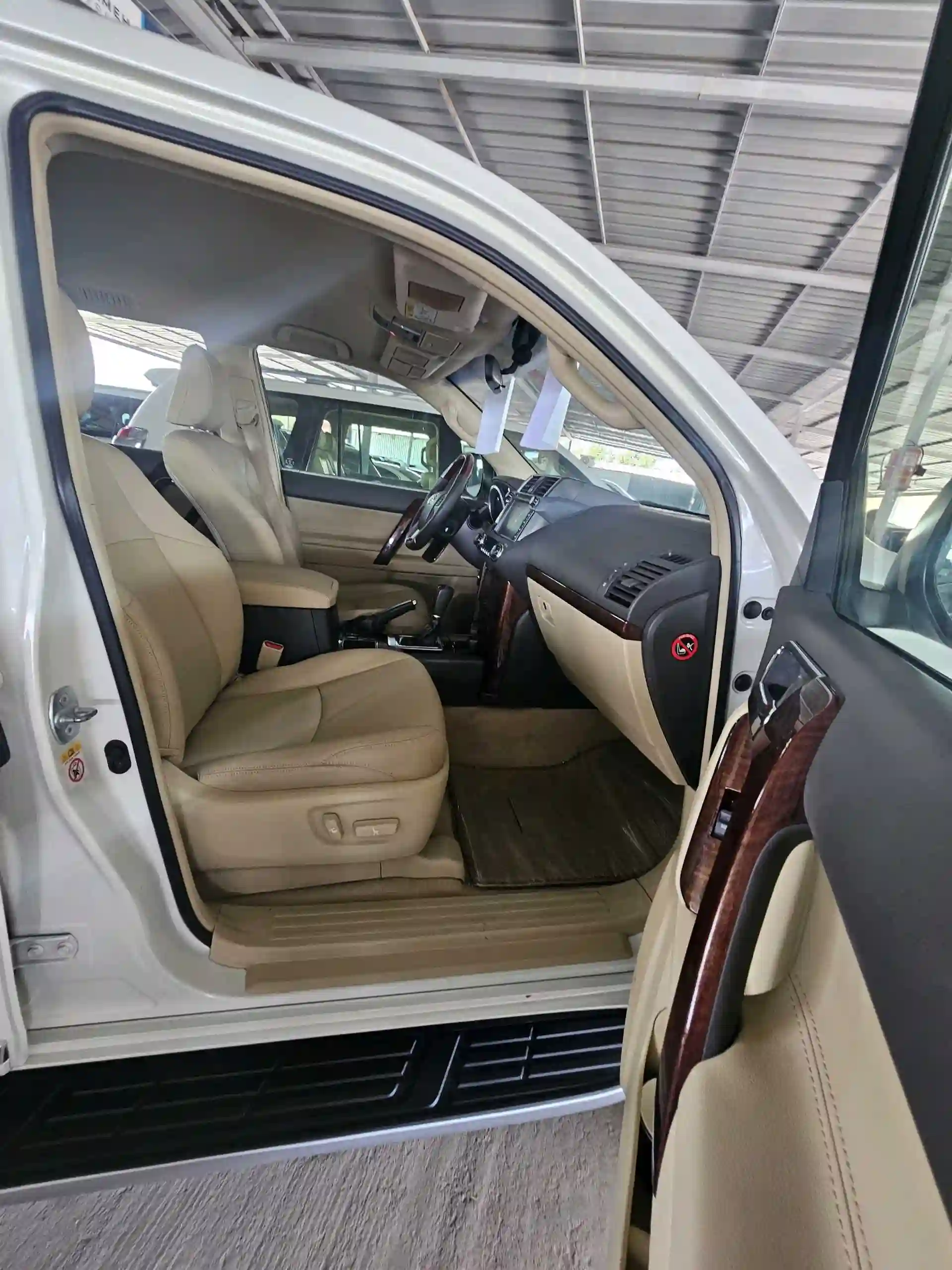 Toyota Land cruiser prado 2015