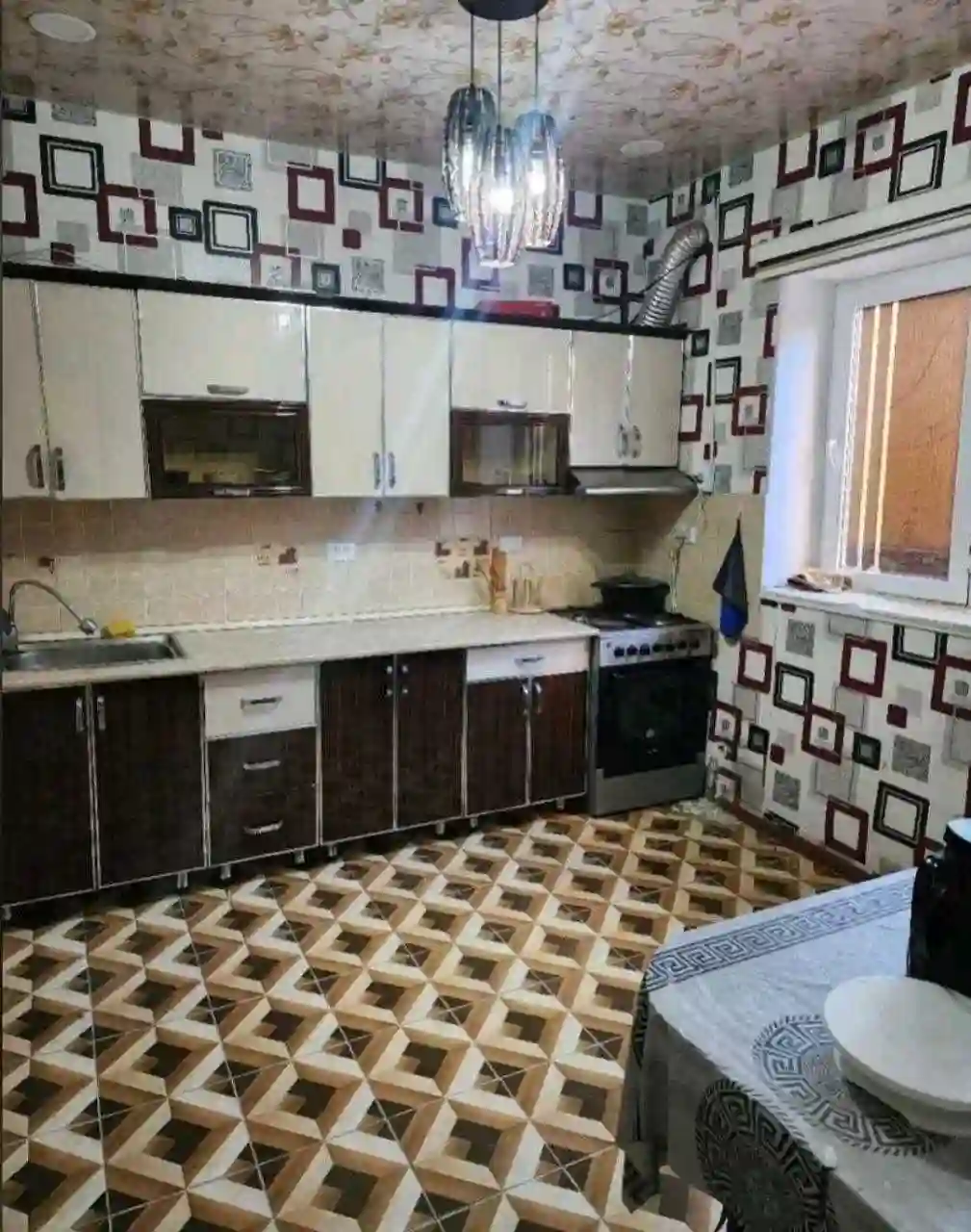 2 этажный, 6-комн. дом, 280 м², 3 соток, Сино — миниатюра 14