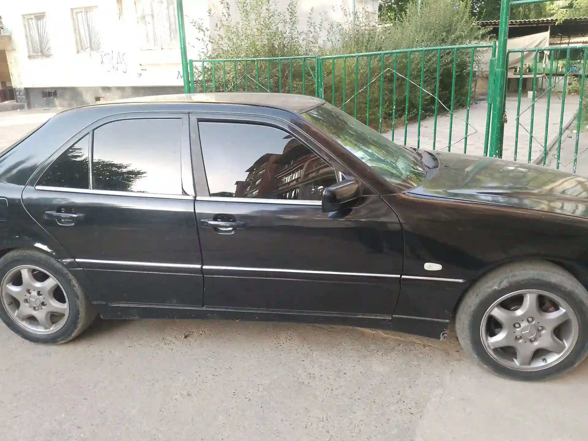 Mercedes-benz S class 1988