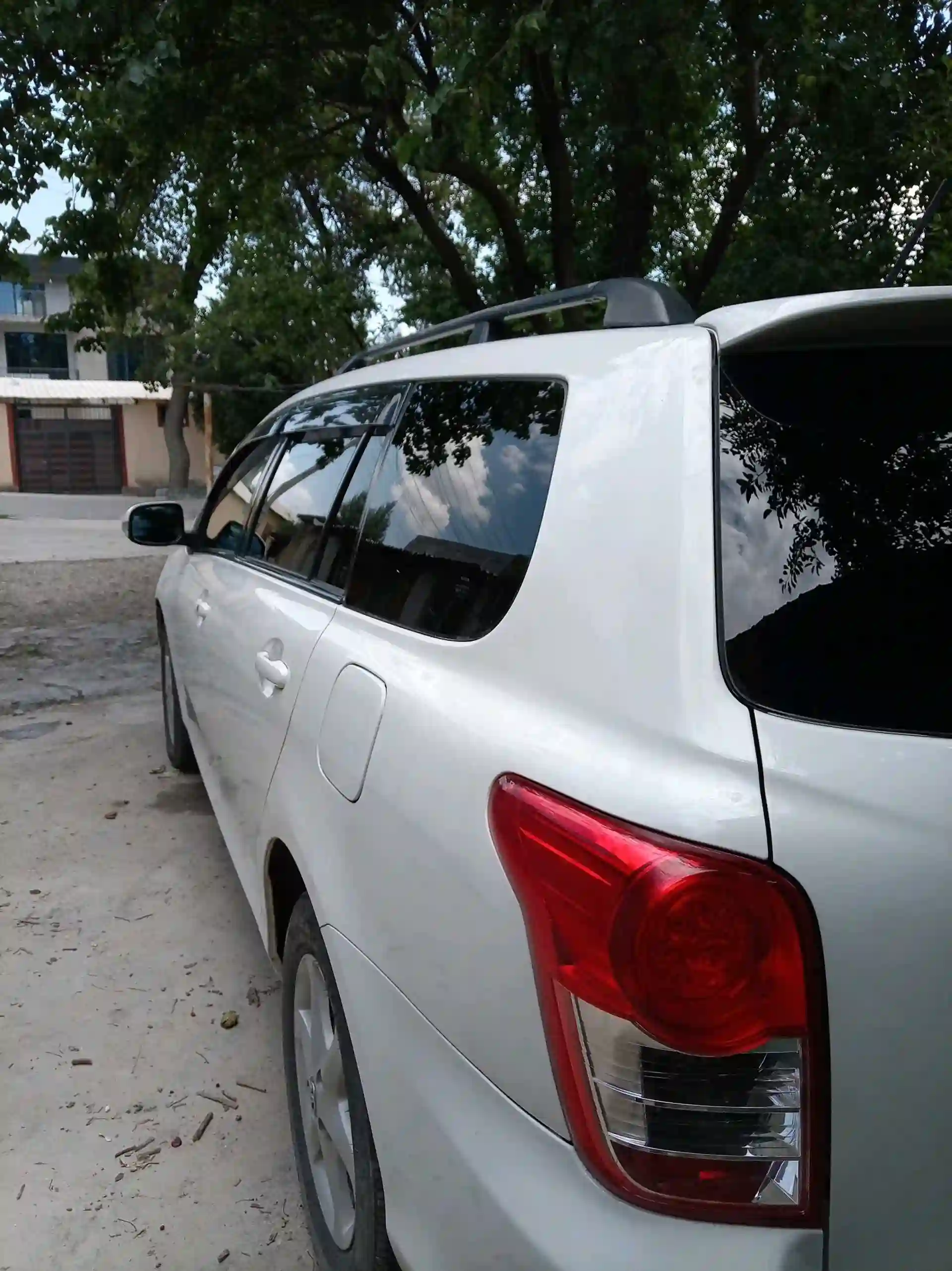 Toyota Fielder 2008
