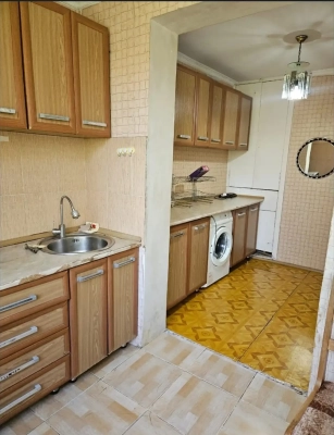 2-комн. квартира, 4 этаж, 65м², 101мкр