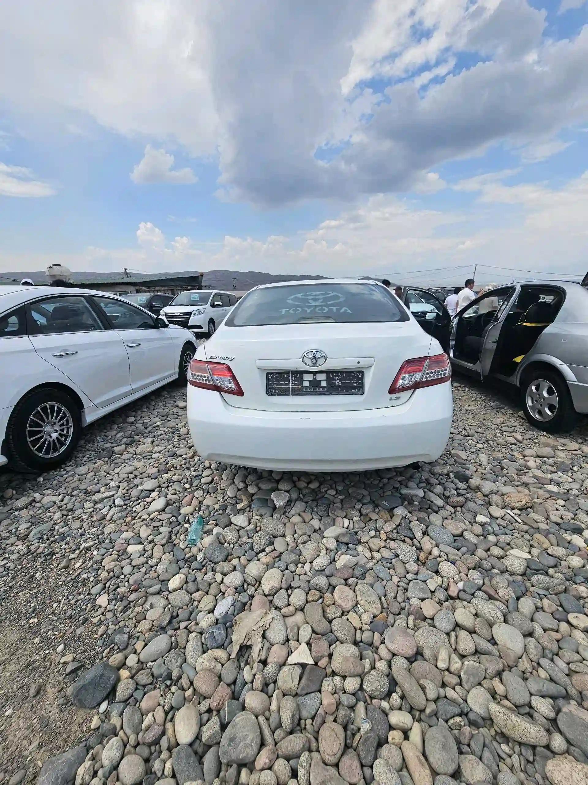 Toyota Camry 2010 — миниатюра 2