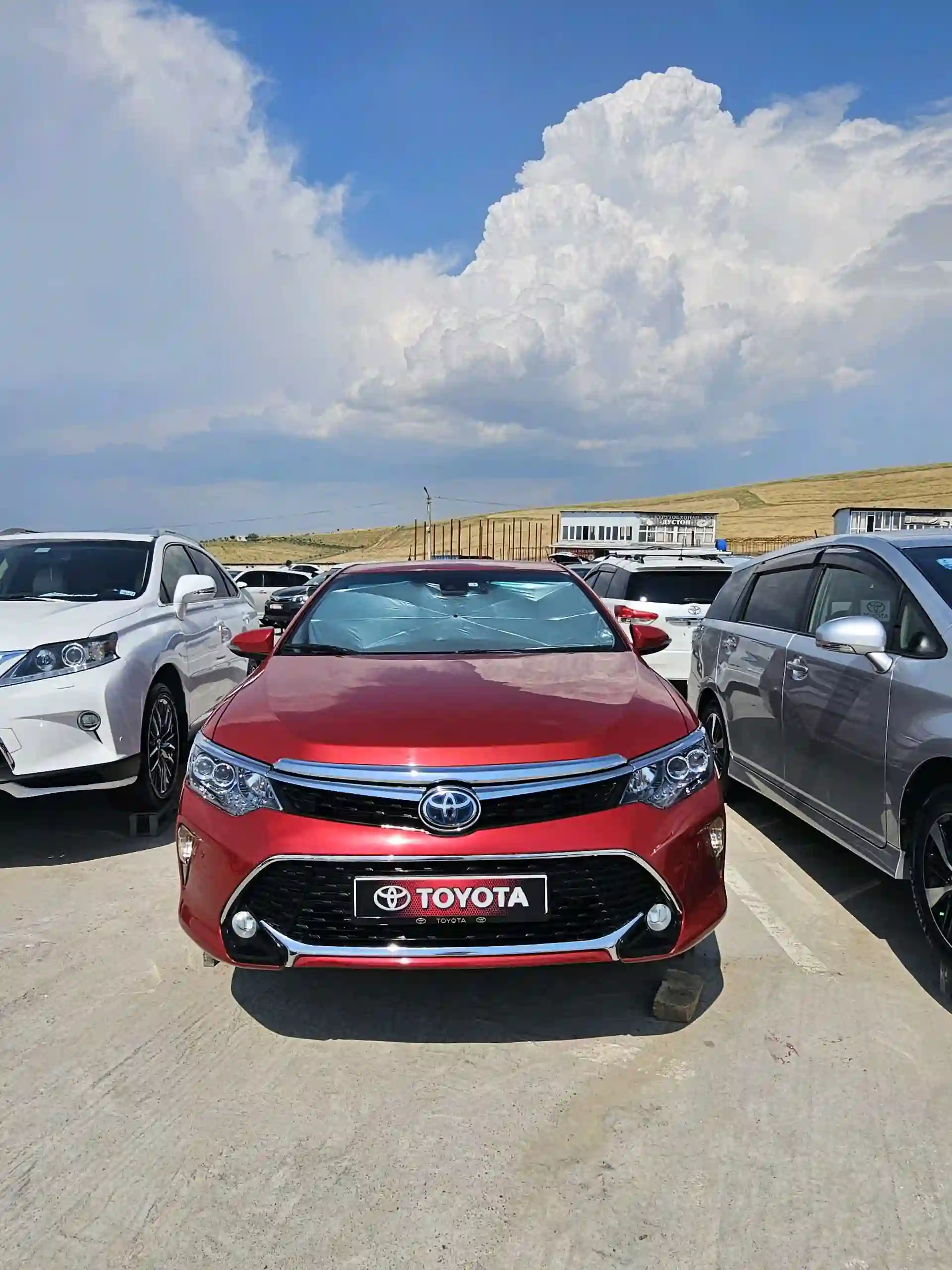 Toyota Camry 2015 — миниатюра 1