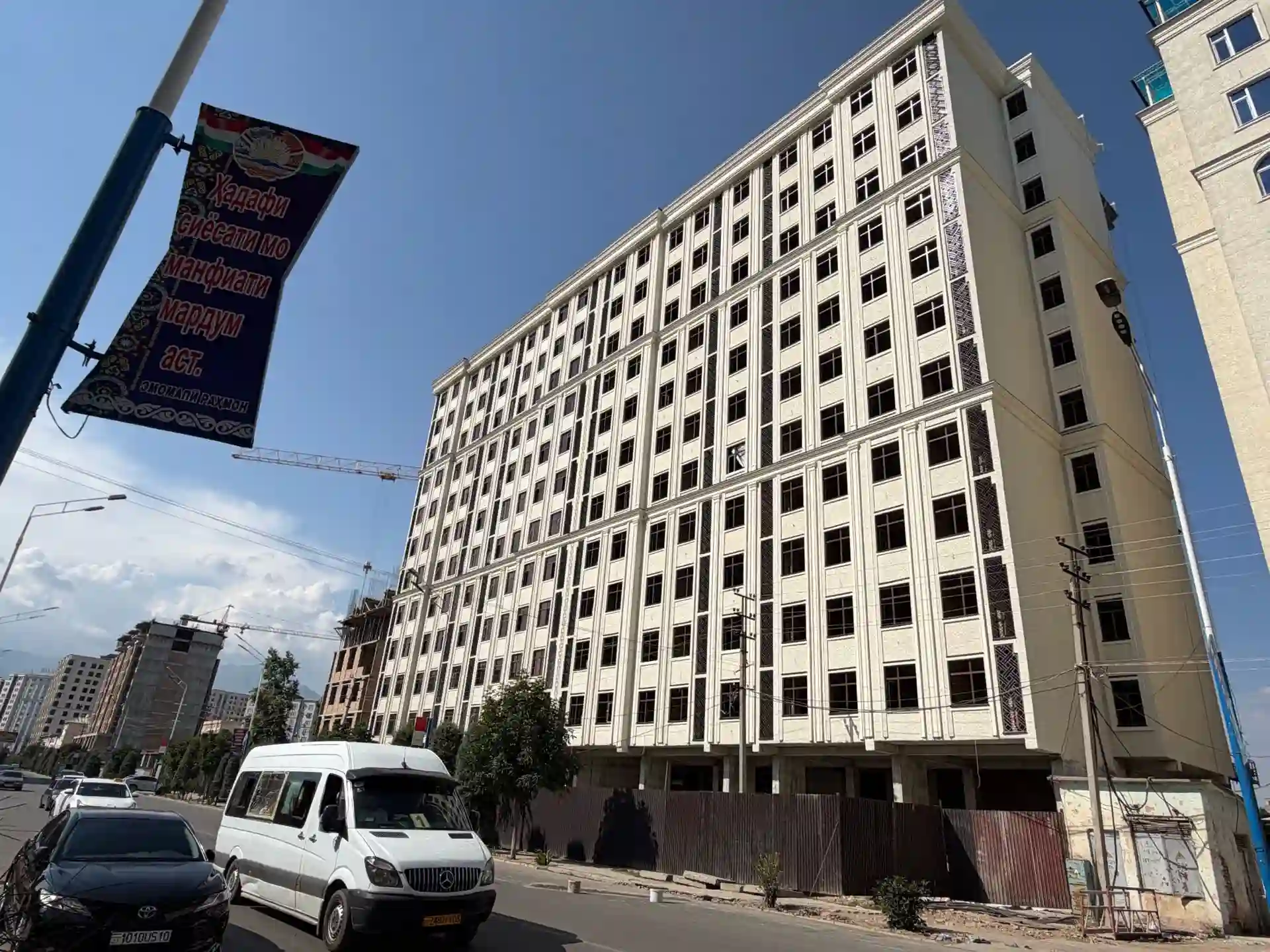3-к квартира, 8 этаж, 93 м², Вахдат — миниатюра 4