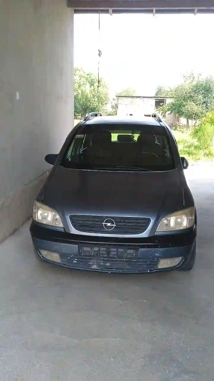 Opel Zafira 2000