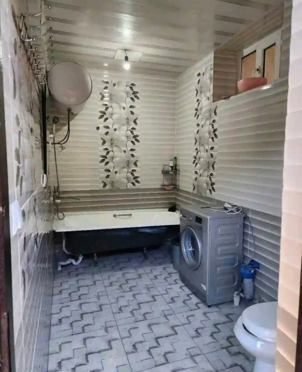 2 этажный, 6-комн. дом, 280 м², 3 соток, Сино
