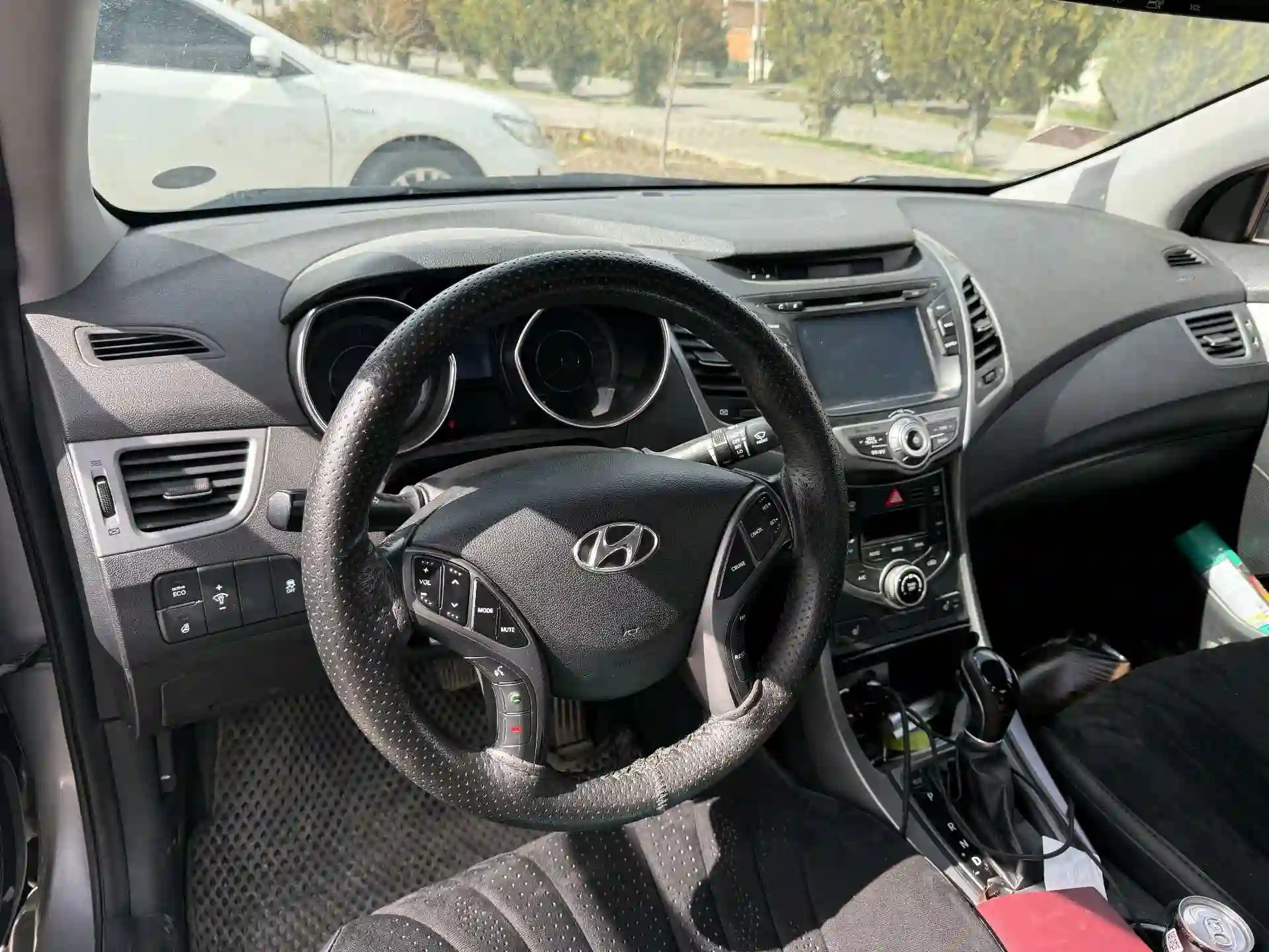 Hyundai Avante 2014