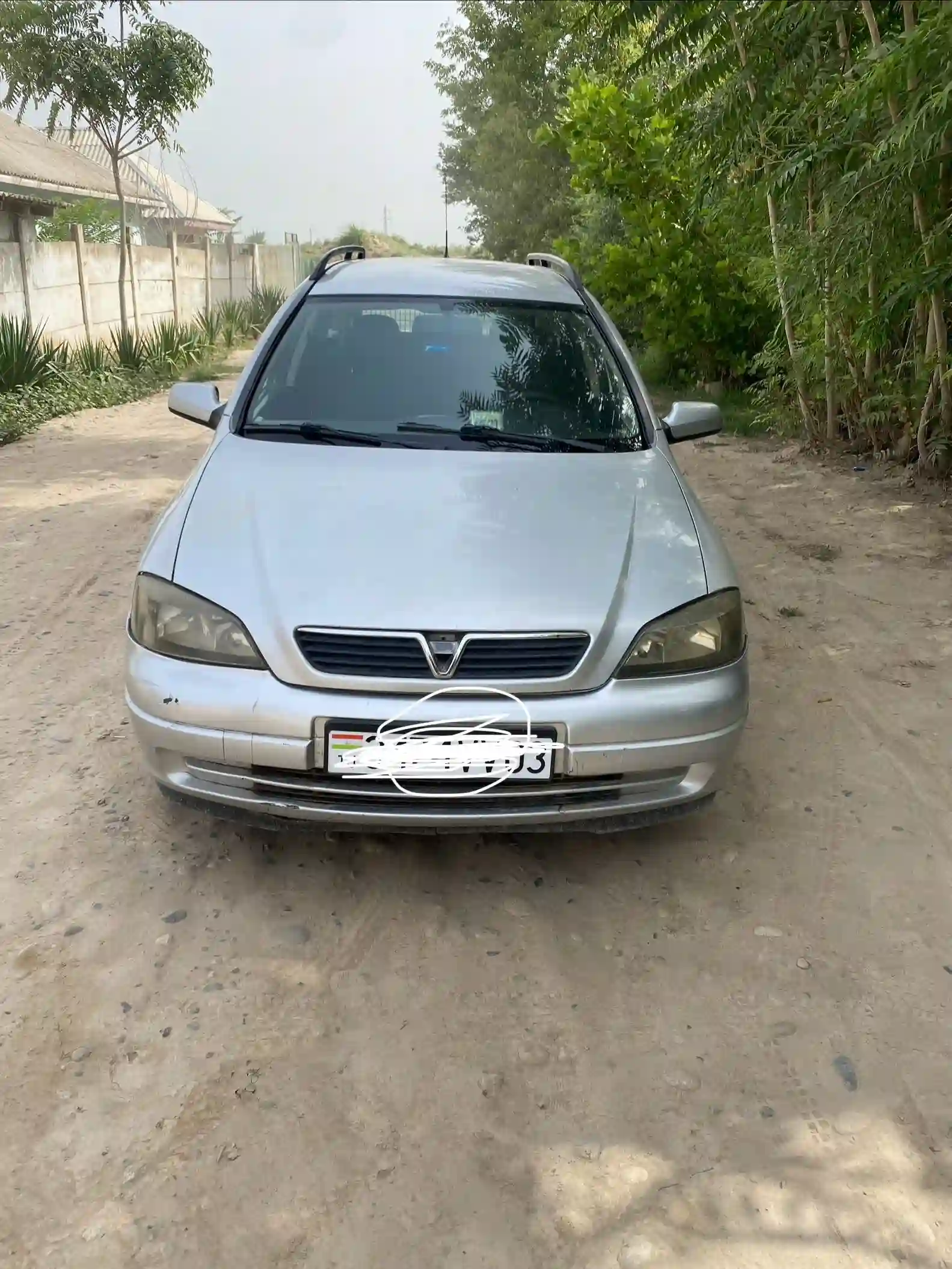 Opel Astra j 1998