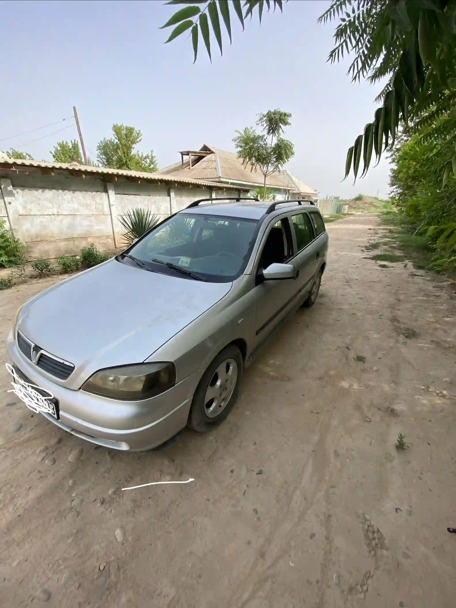 Opel Astra j 1998