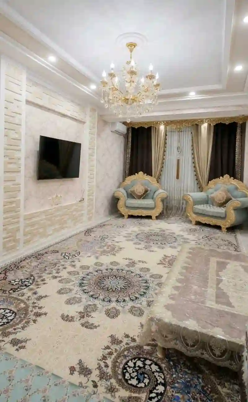 3-к квартира, 6 этаж, 67 м², Фирдавси