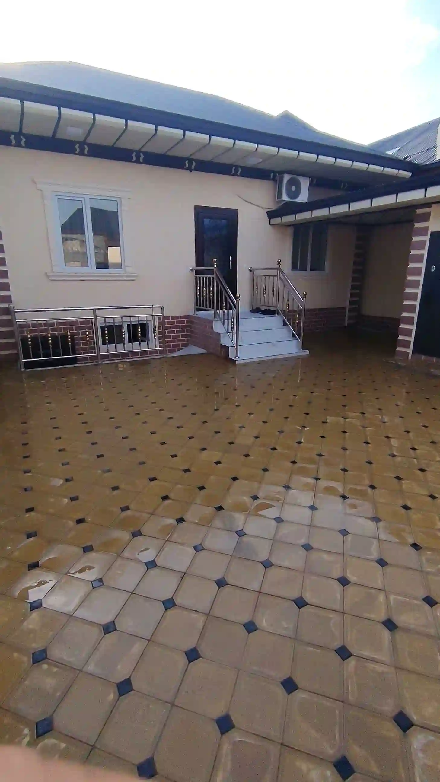 1 этажный, 4-комн. дом, 81 м², 2 соток, н. фирдавси — миниатюра 2