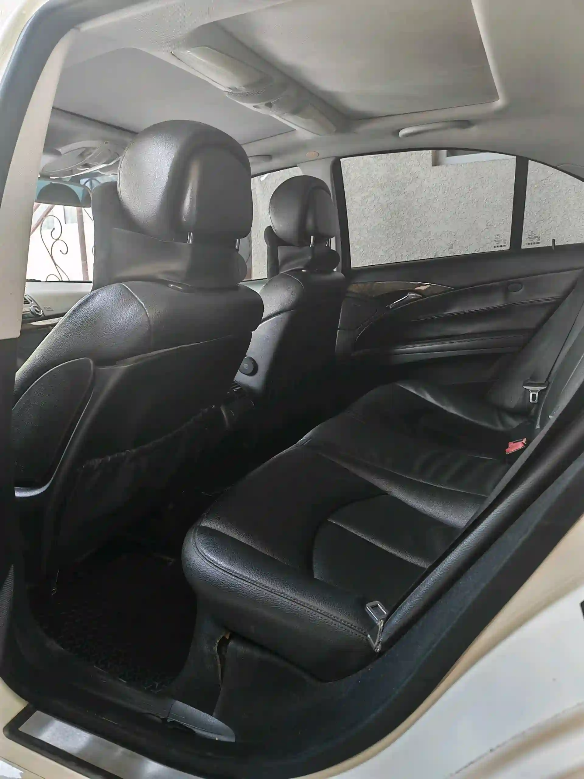 Mercedes-benz E class 2009