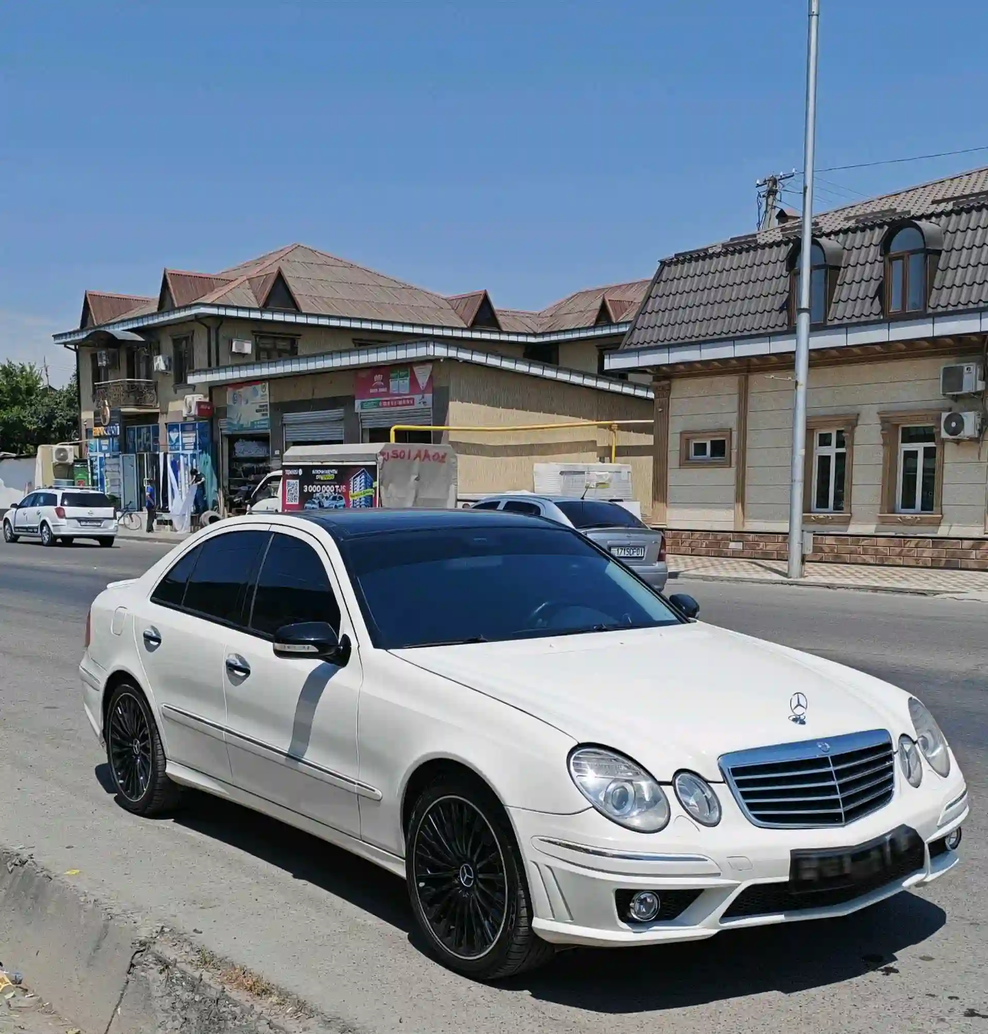 Mercedes-benz E class 2009