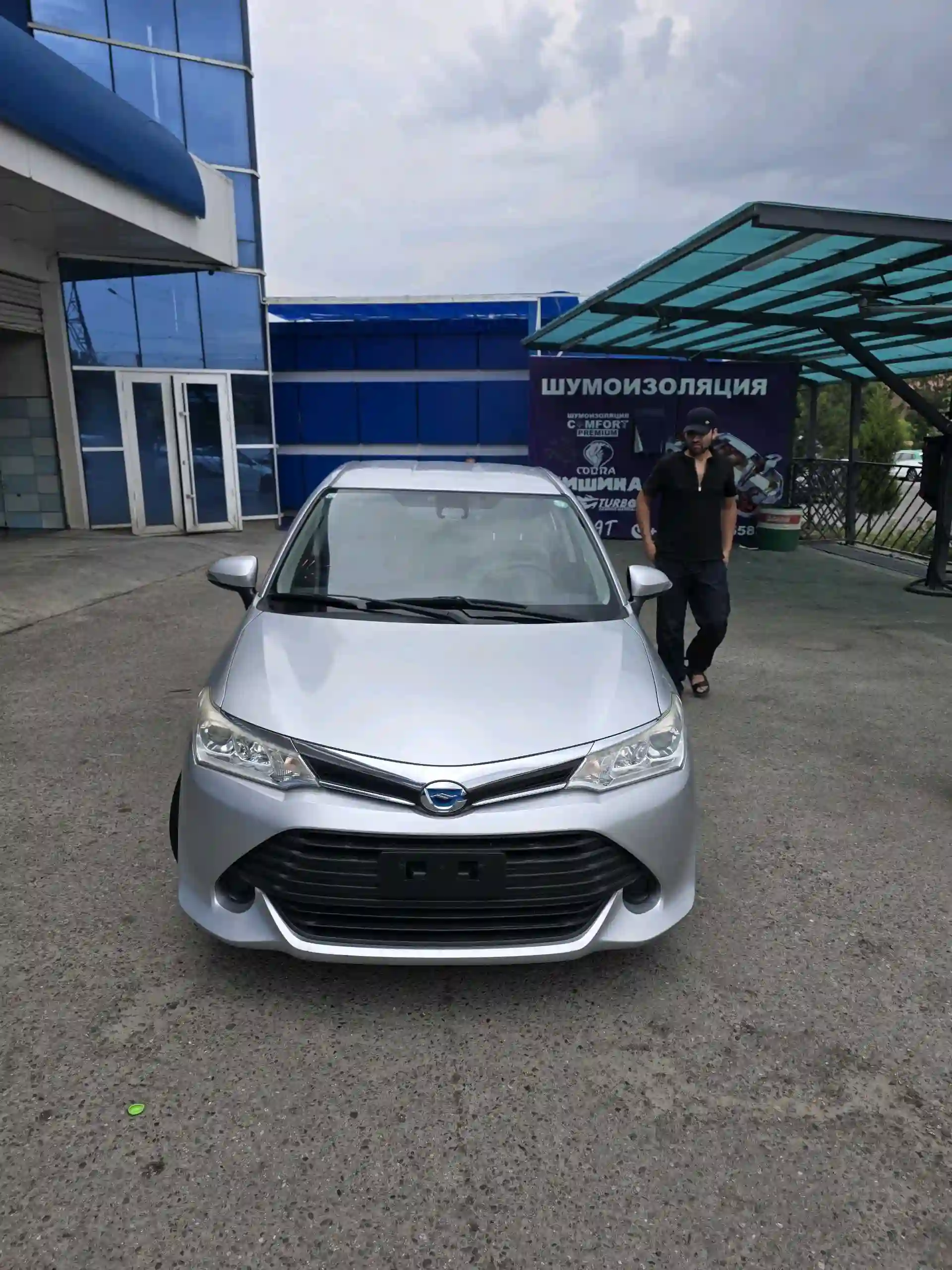 Toyota Axio 2015