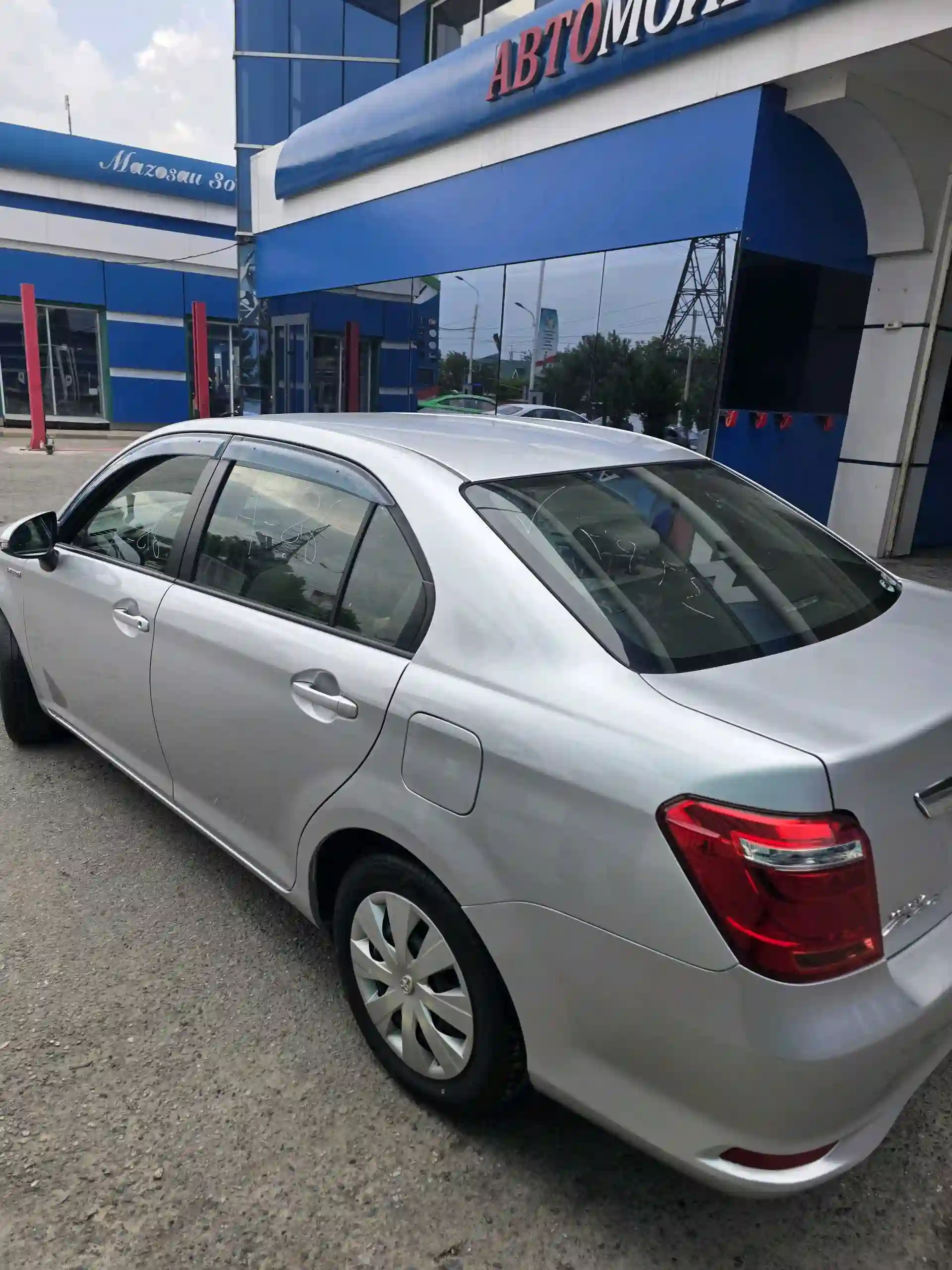 Toyota Axio 2015