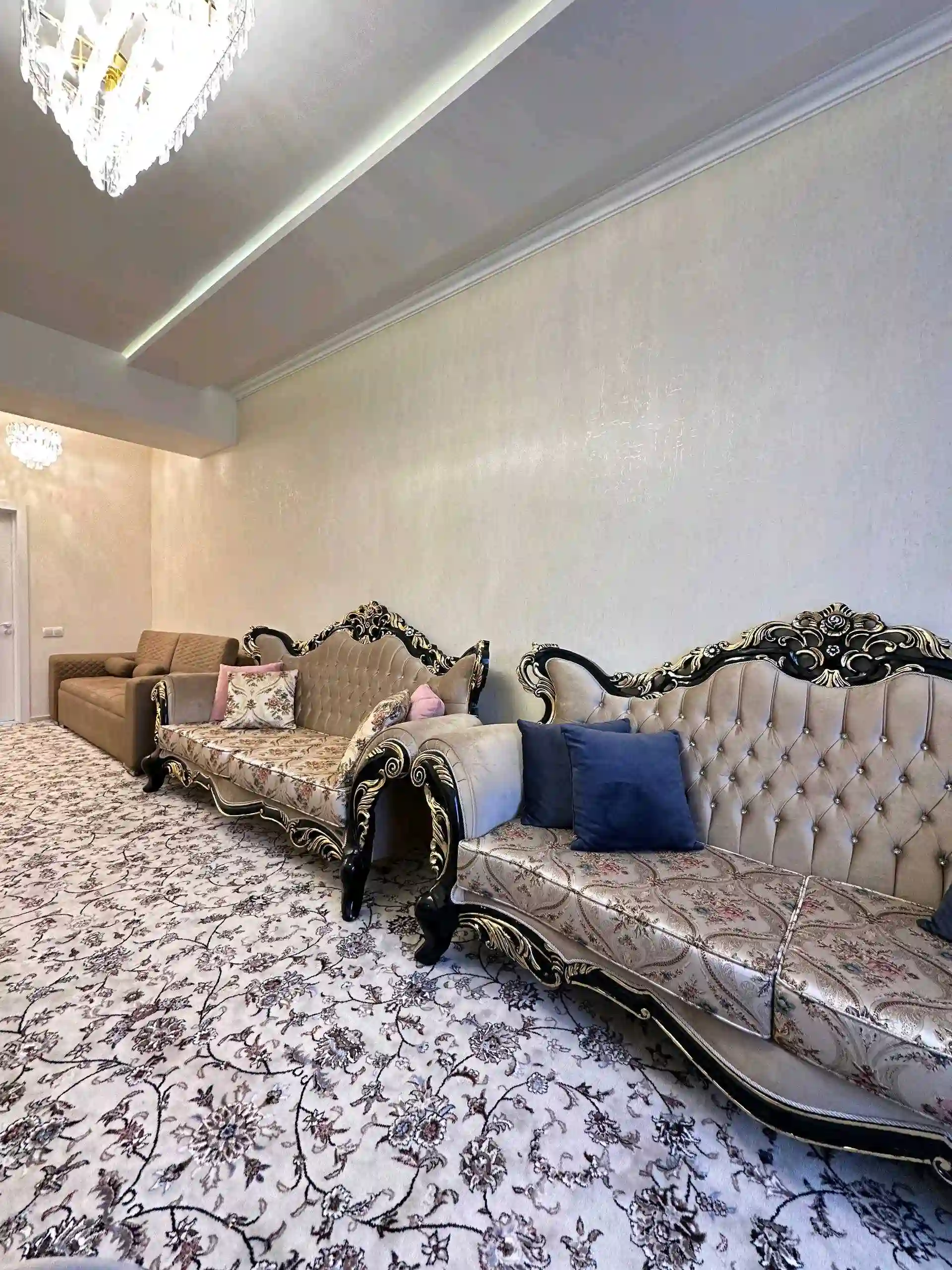 4-к квартира, 19 этаж, 143 м², Сомони