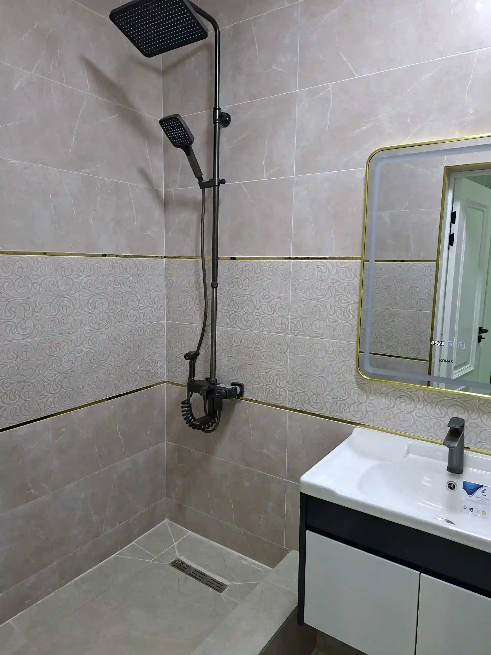 2-к квартира, 3 этаж, 63 м², Сино