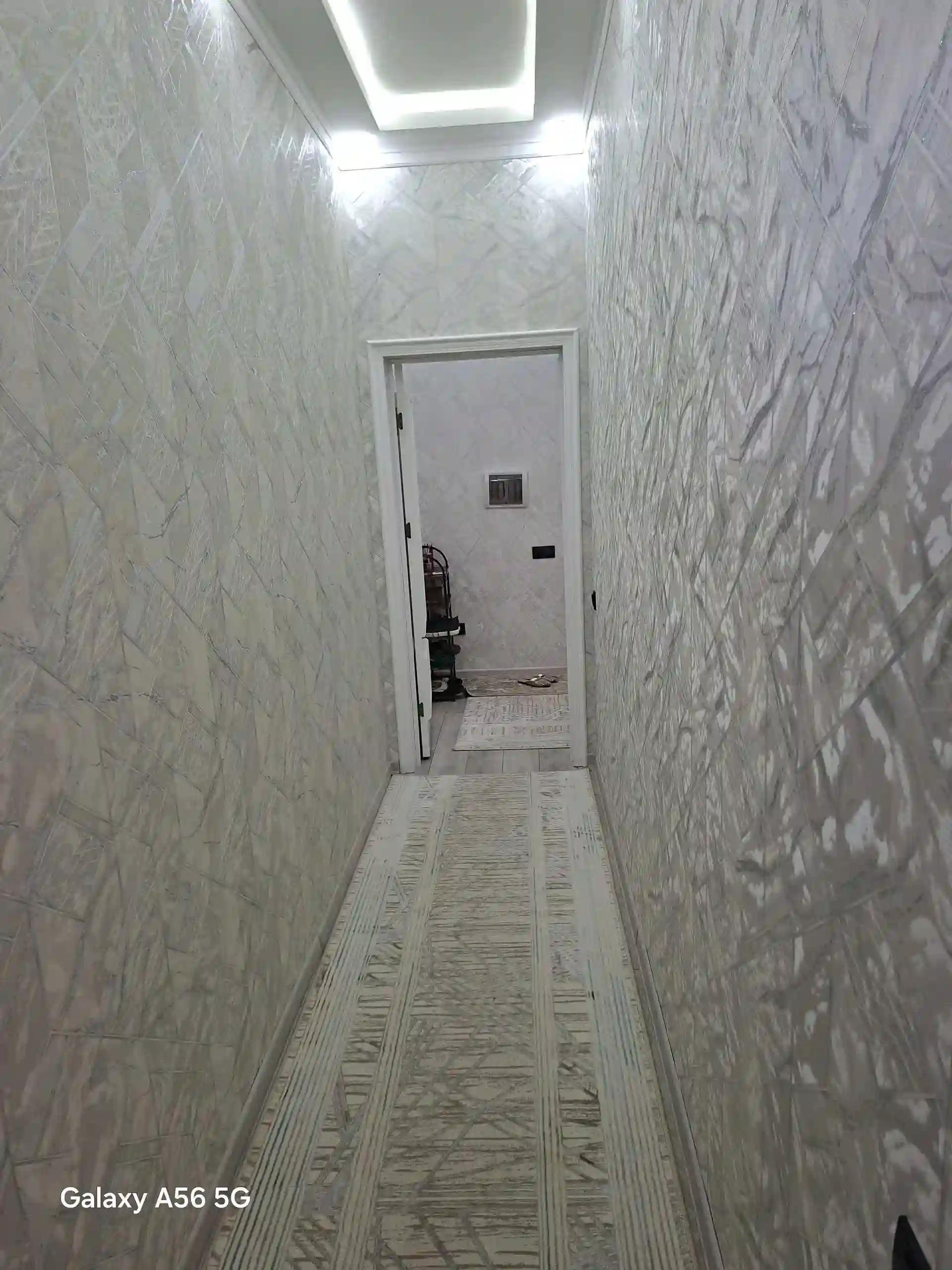 3-к квартира, 13 этаж, 80 м², Фирдавси