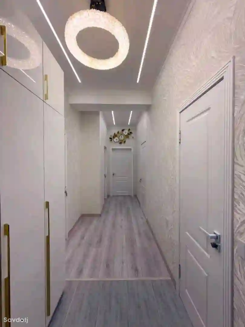 3-к квартира, 8 этаж, 72 м², Фирдавси — миниатюра 12