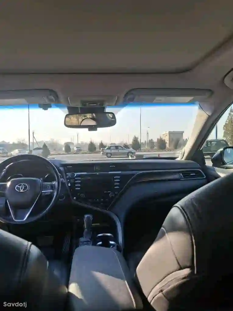 Toyota Camry 2019 — миниатюра 6