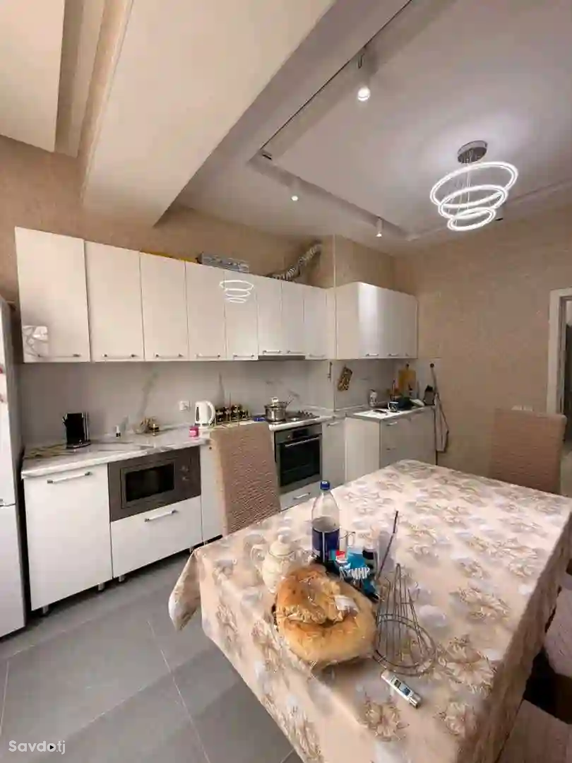 3-к квартира, 11 этаж, 100 м², Шохмансур