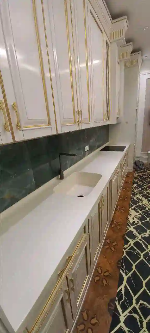 Кухонные столешницы из искусственного камня