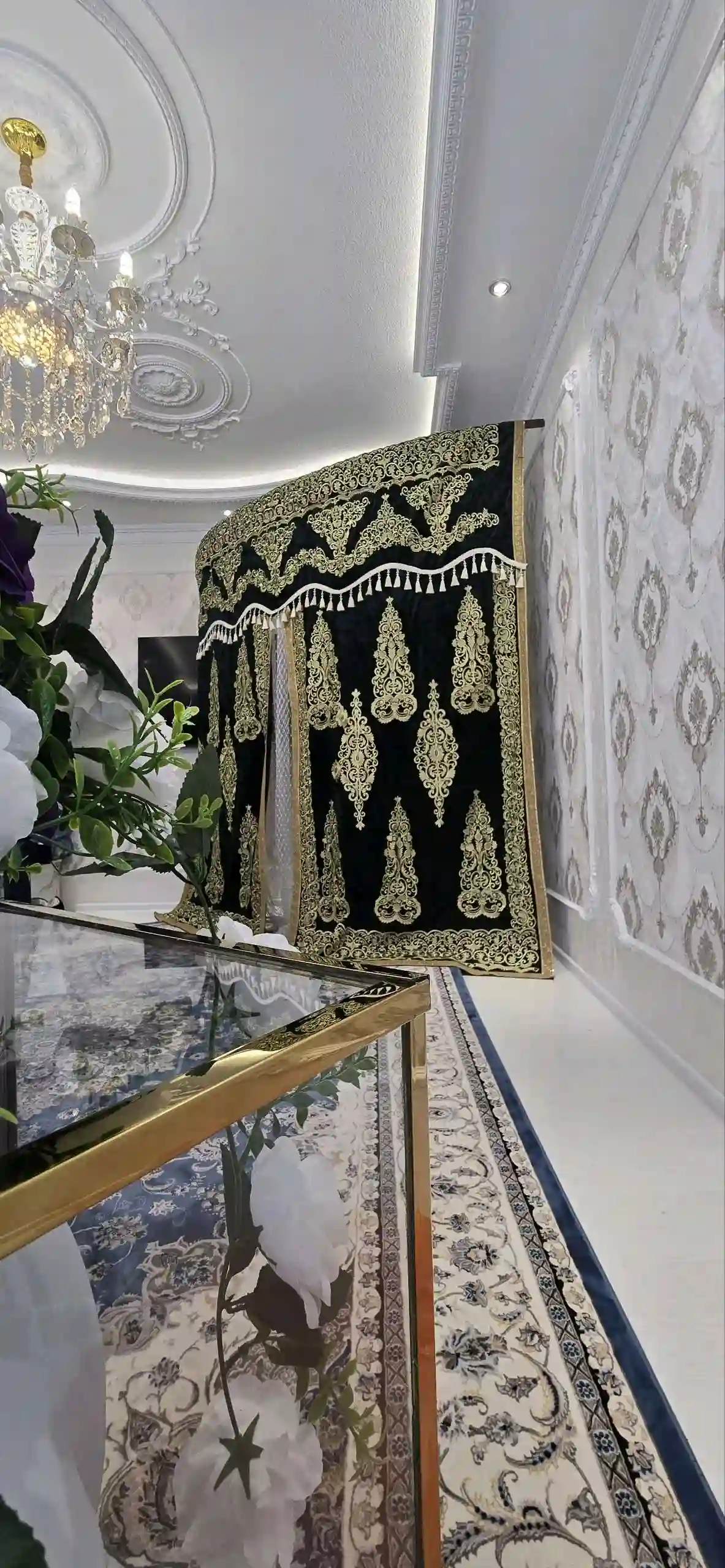 сабадхои шишаги ва чодархои Аруси аренда 