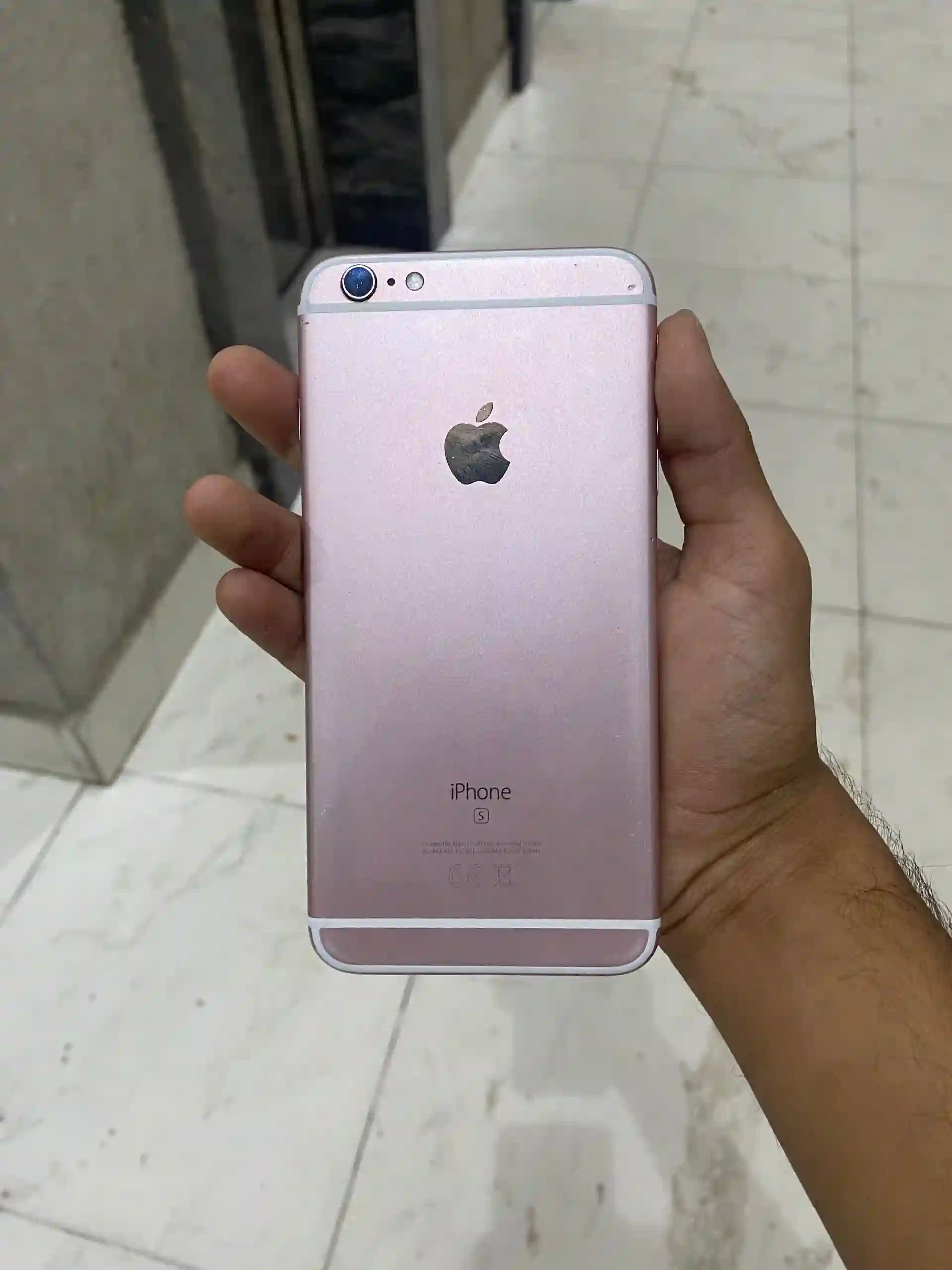 Apple IPhone 7 64 gb